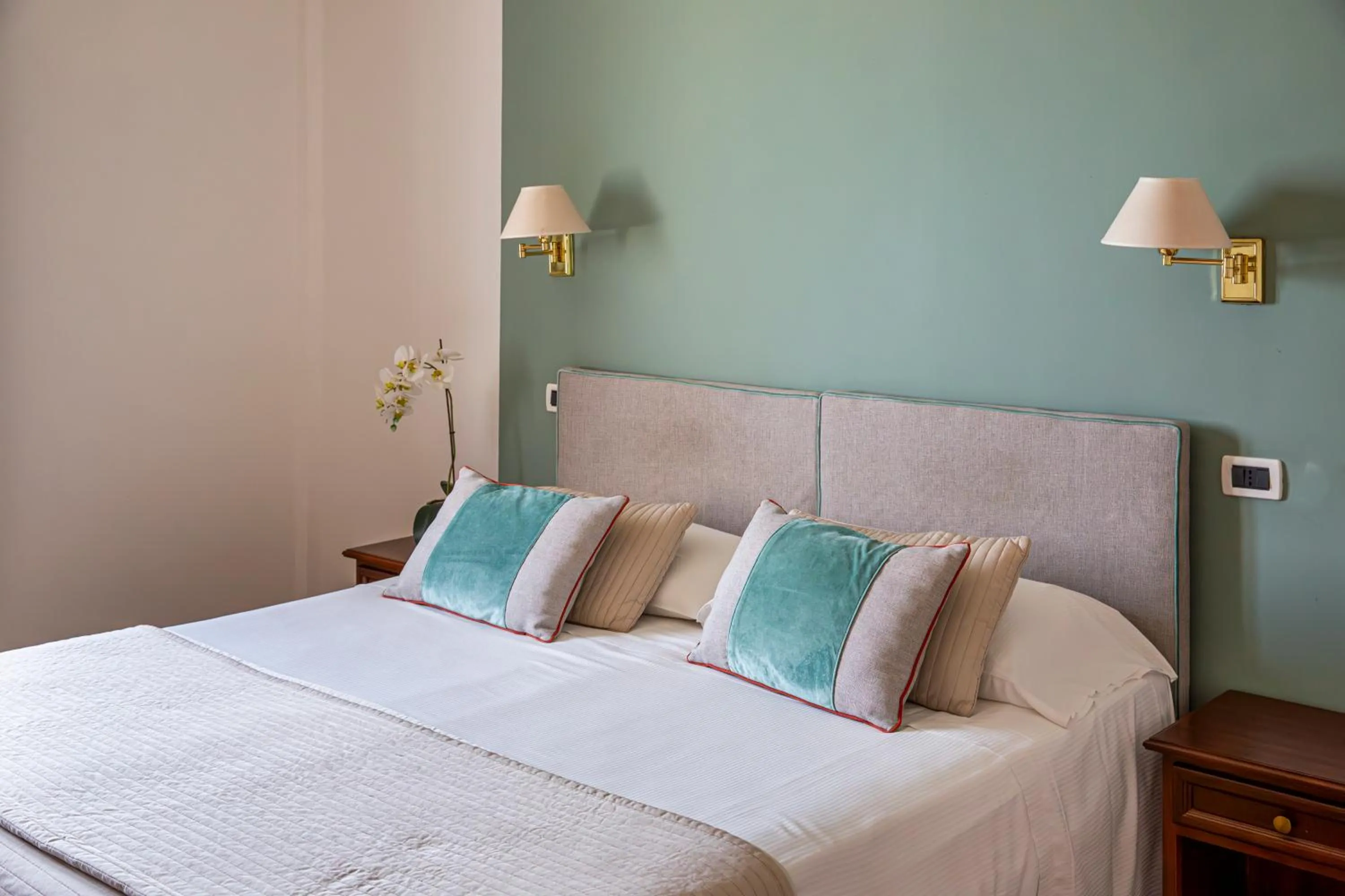 Bed in Hotel Punta Nord Est