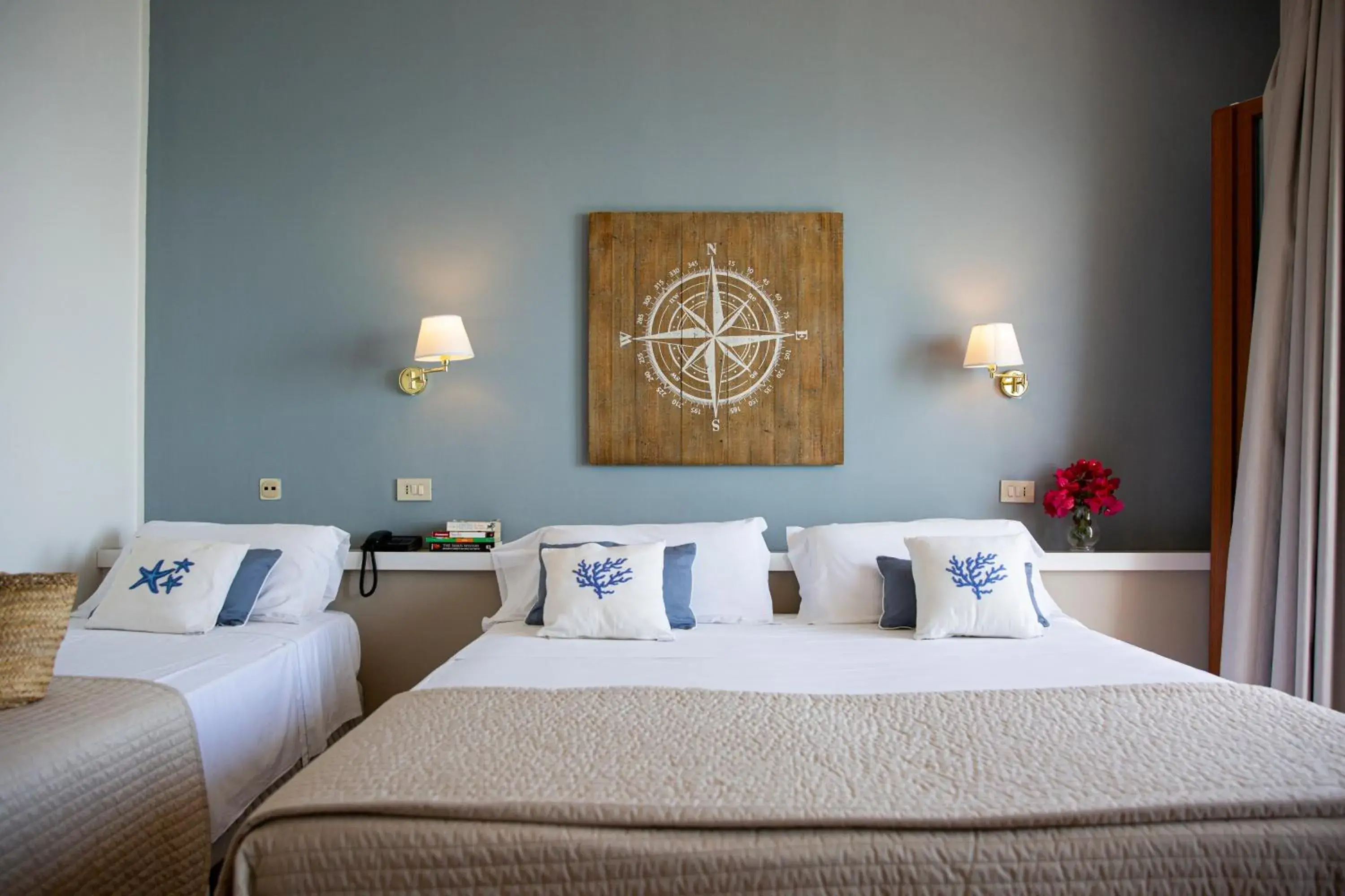 Decorative detail, Bed in Hotel Punta Nord Est Decorative detail, Bed in Hotel Punta Nord Est