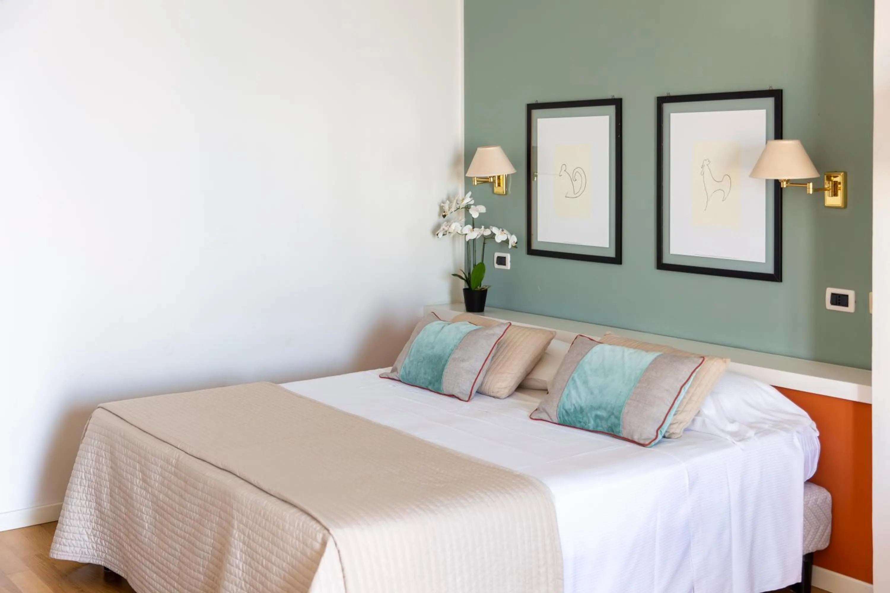 Bedroom, Bed in Hotel Punta Nord Est