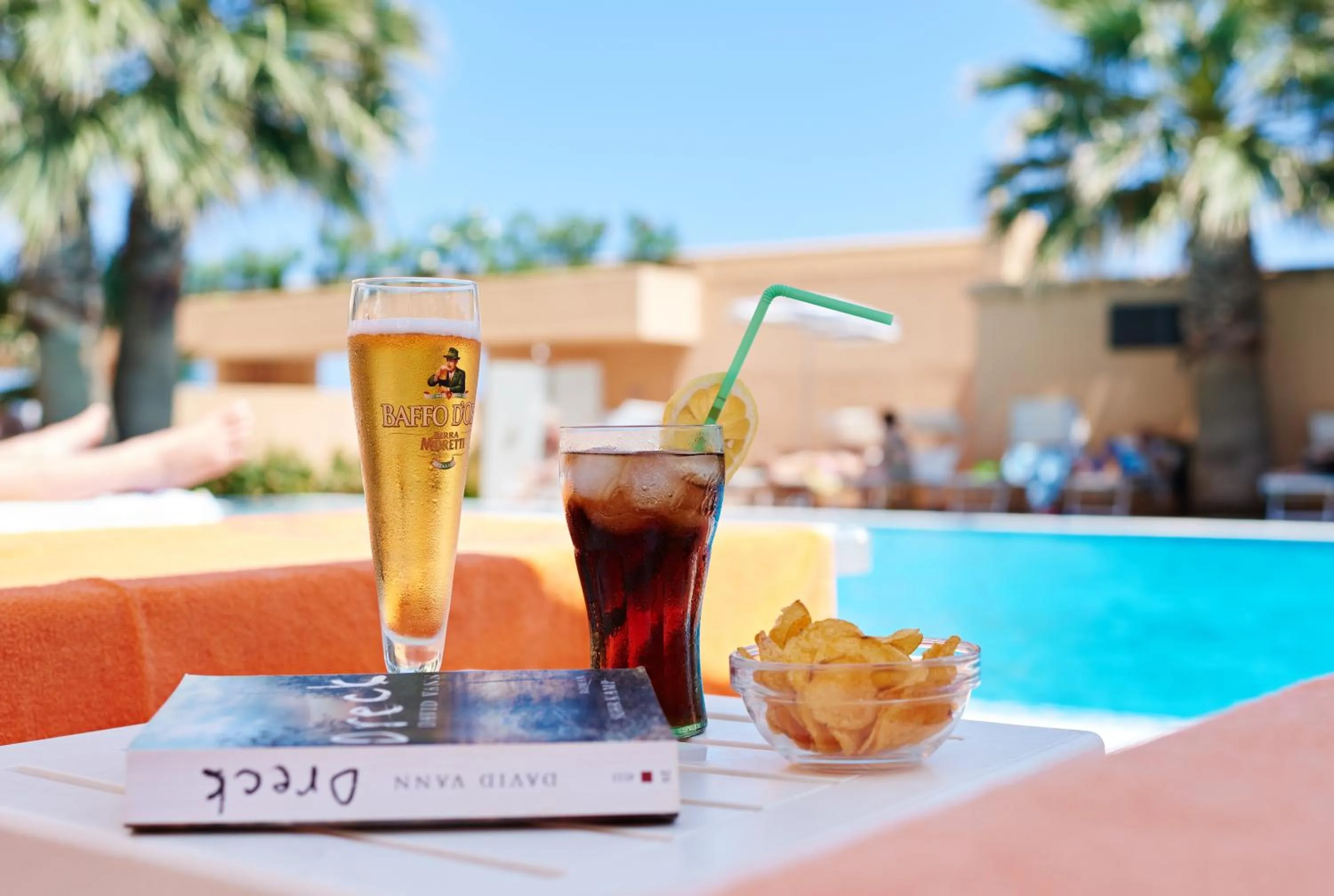 Swimming pool in Hotel Punta Nord Est
