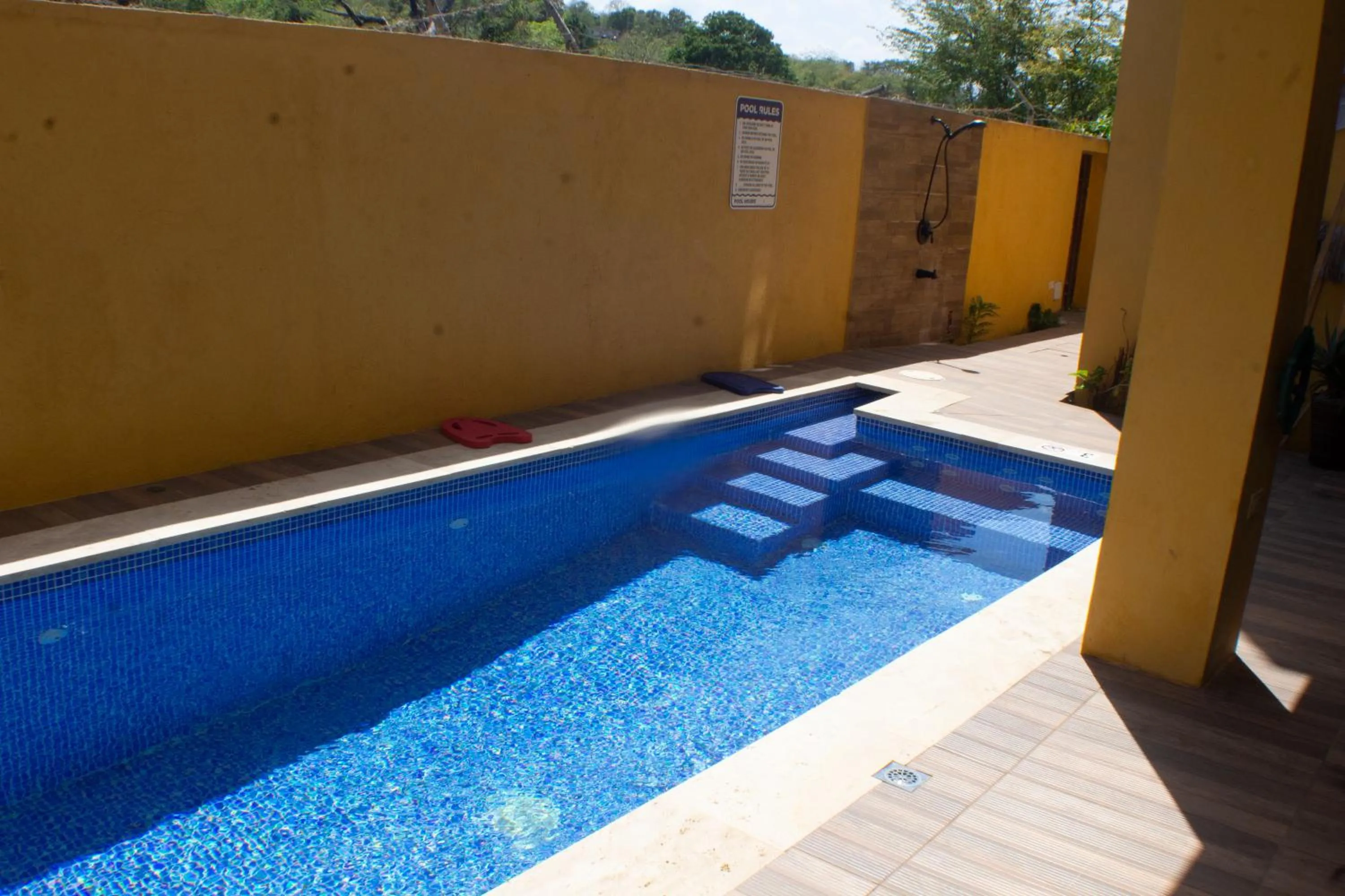 Pool view in The Vista Inn