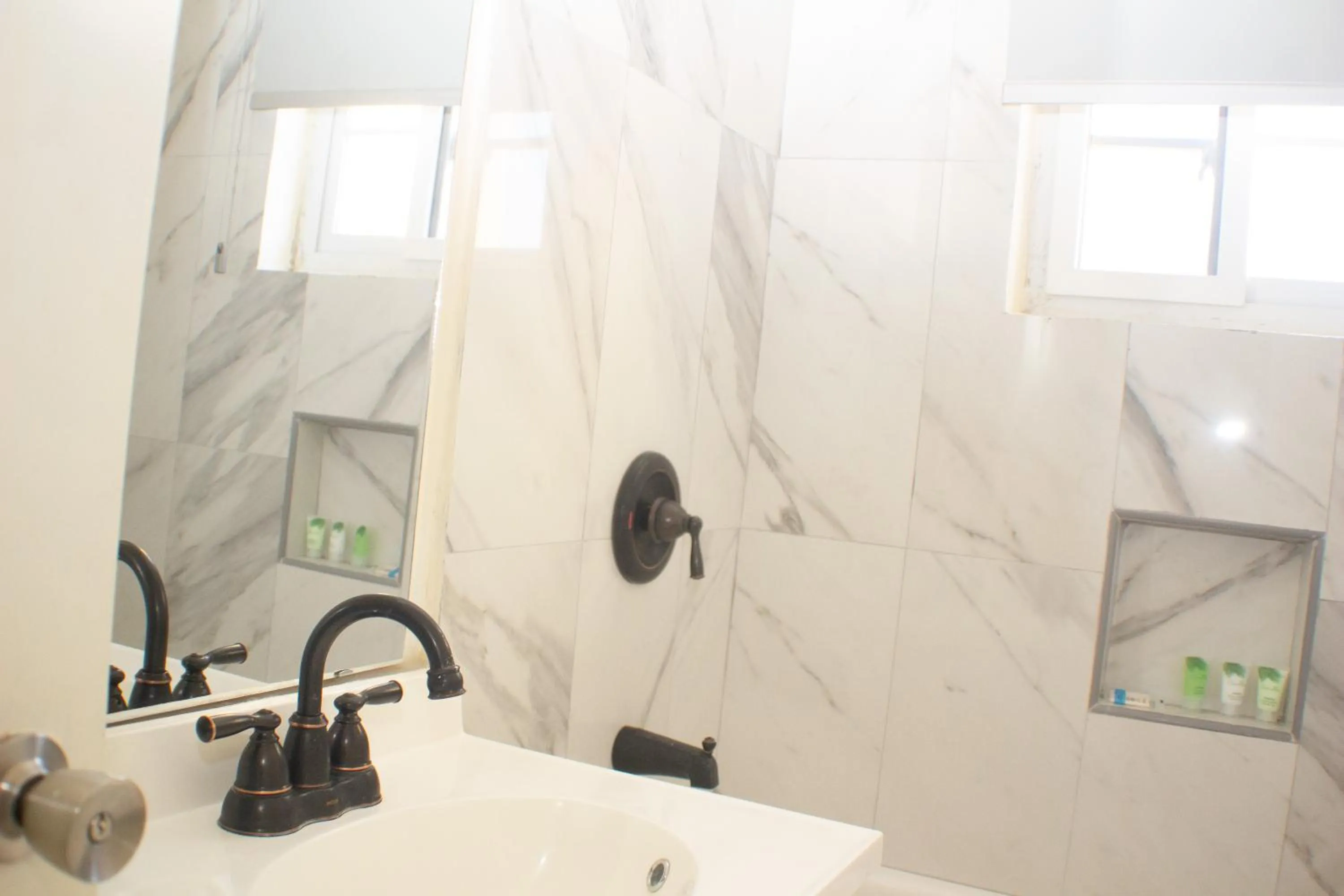 Bathroom in The Vista Inn