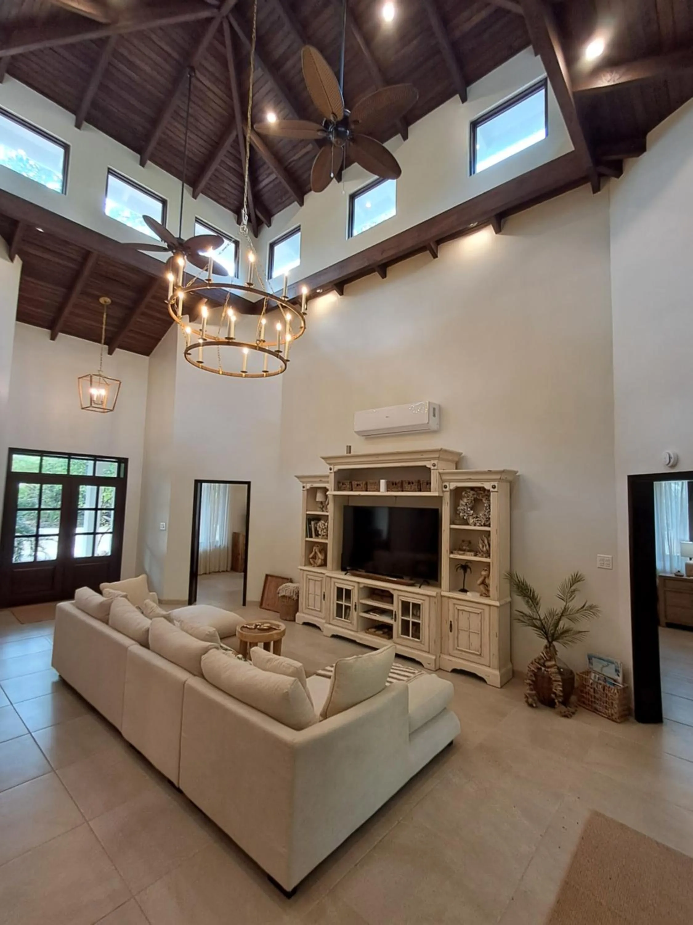 TV and multimedia in Ceiba Beach Resort