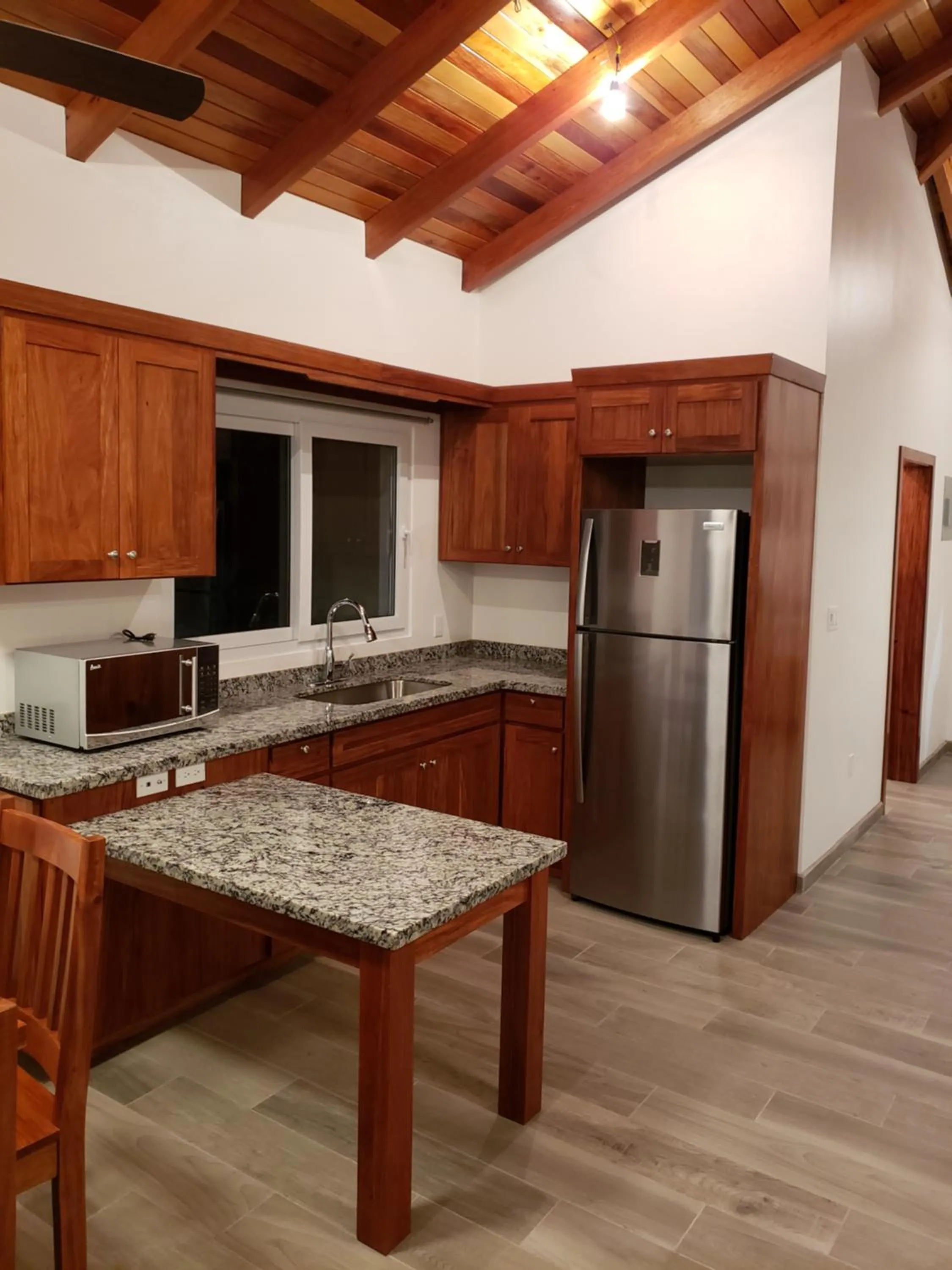 Kitchen or kitchenette in Ceiba Beach Resort
