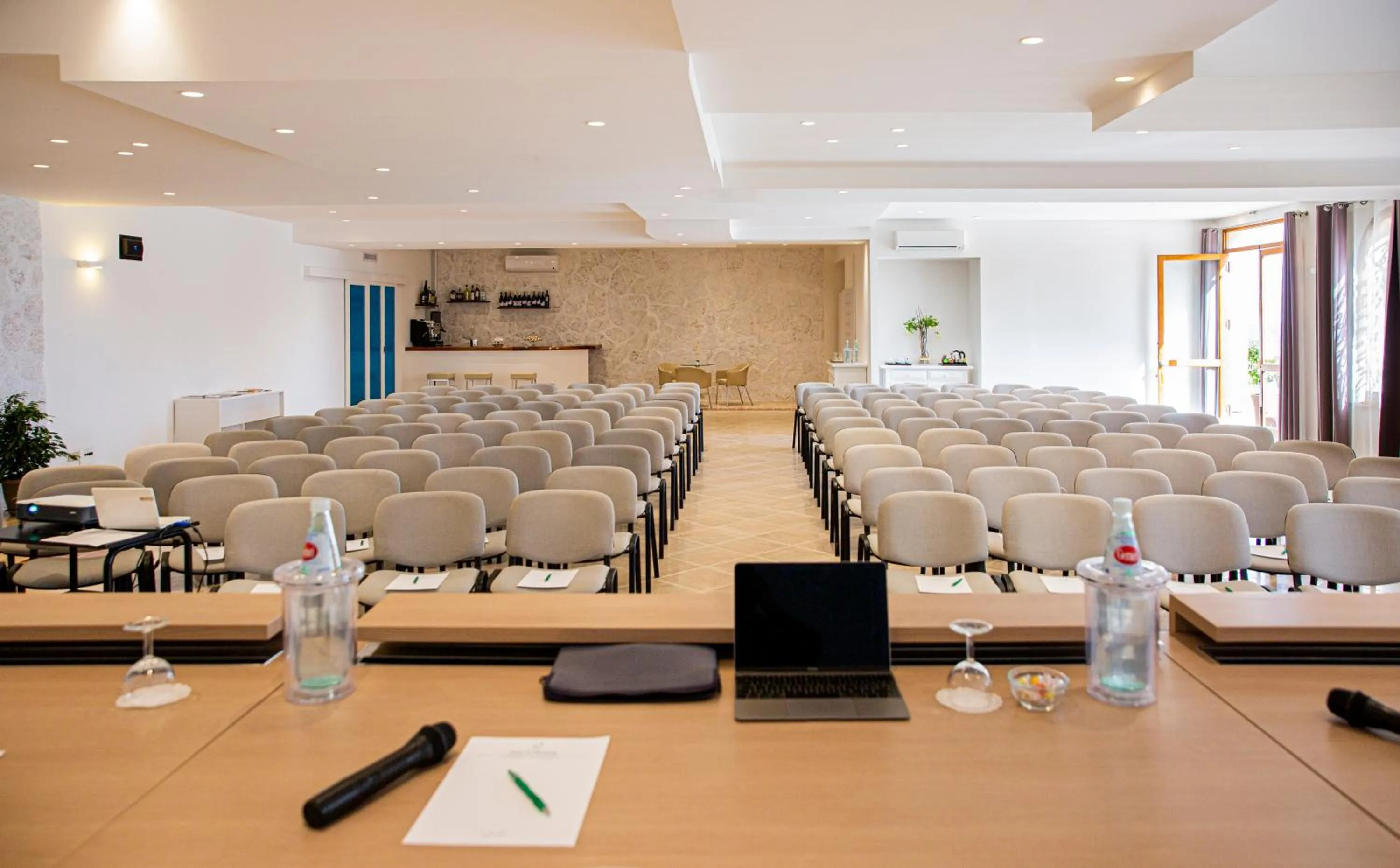 Meeting/conference room in Hotel Al Madarig