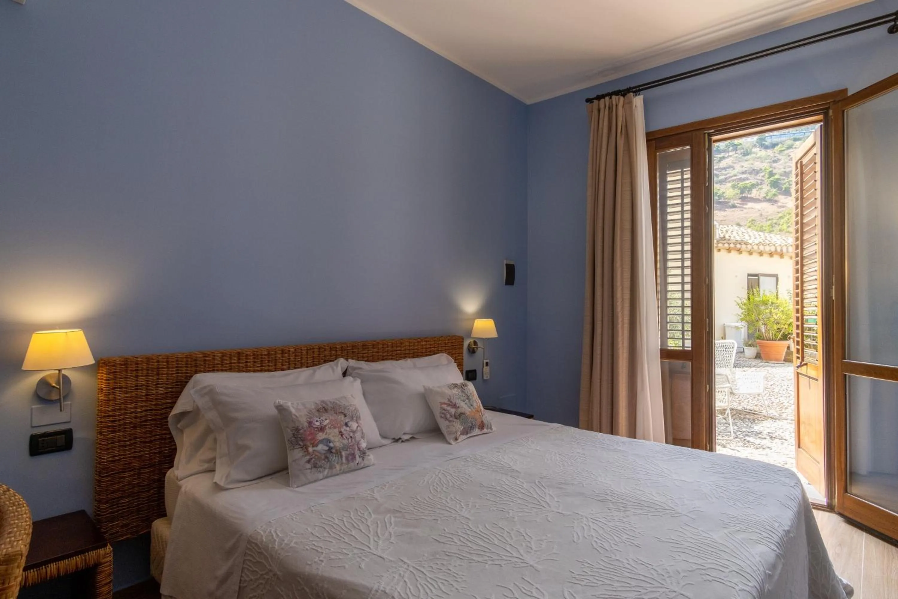 Photo of the whole room, Bed in Hotel Cetarium