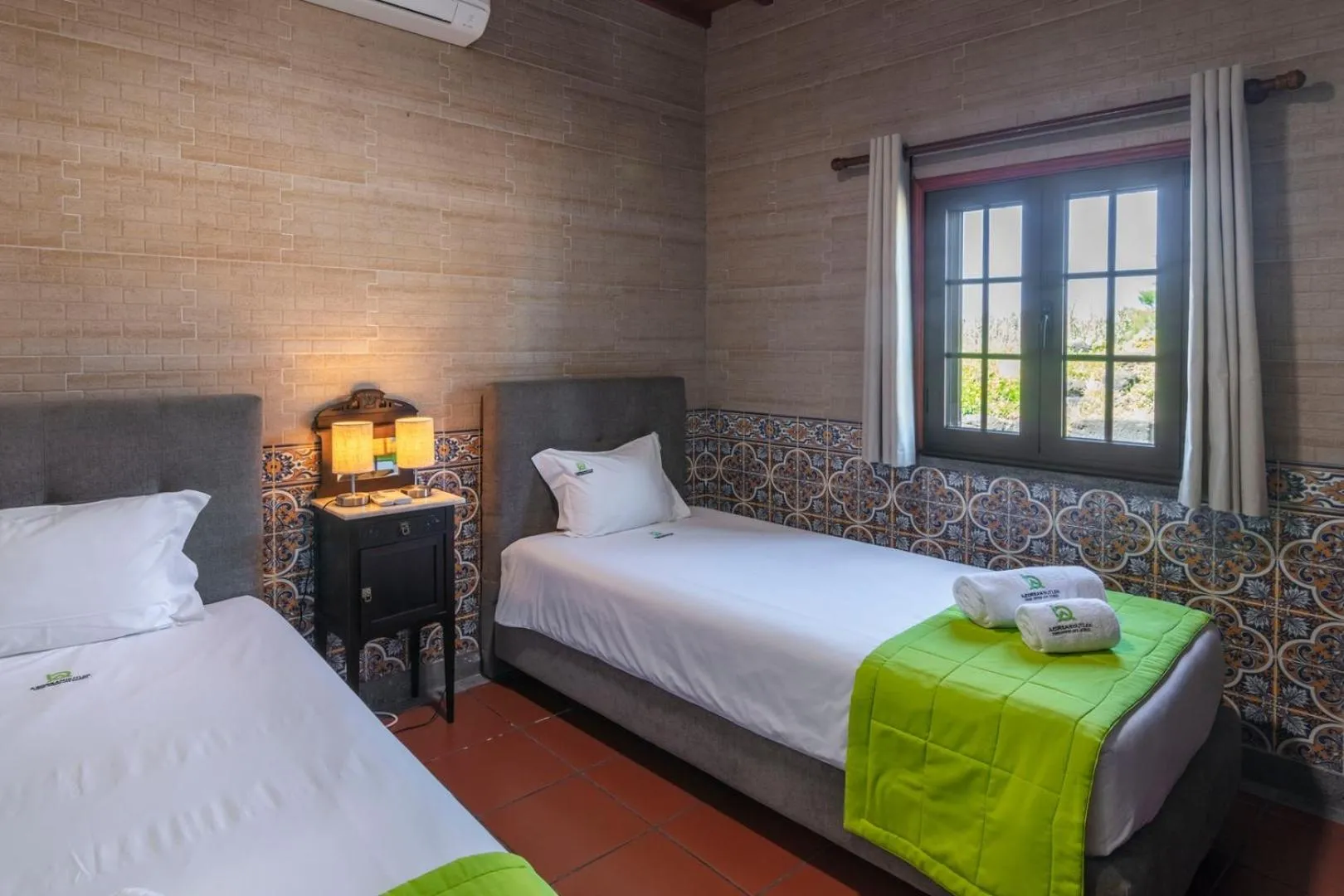 Bed in Heated Saltwater Pool-Private Beachside Oasis