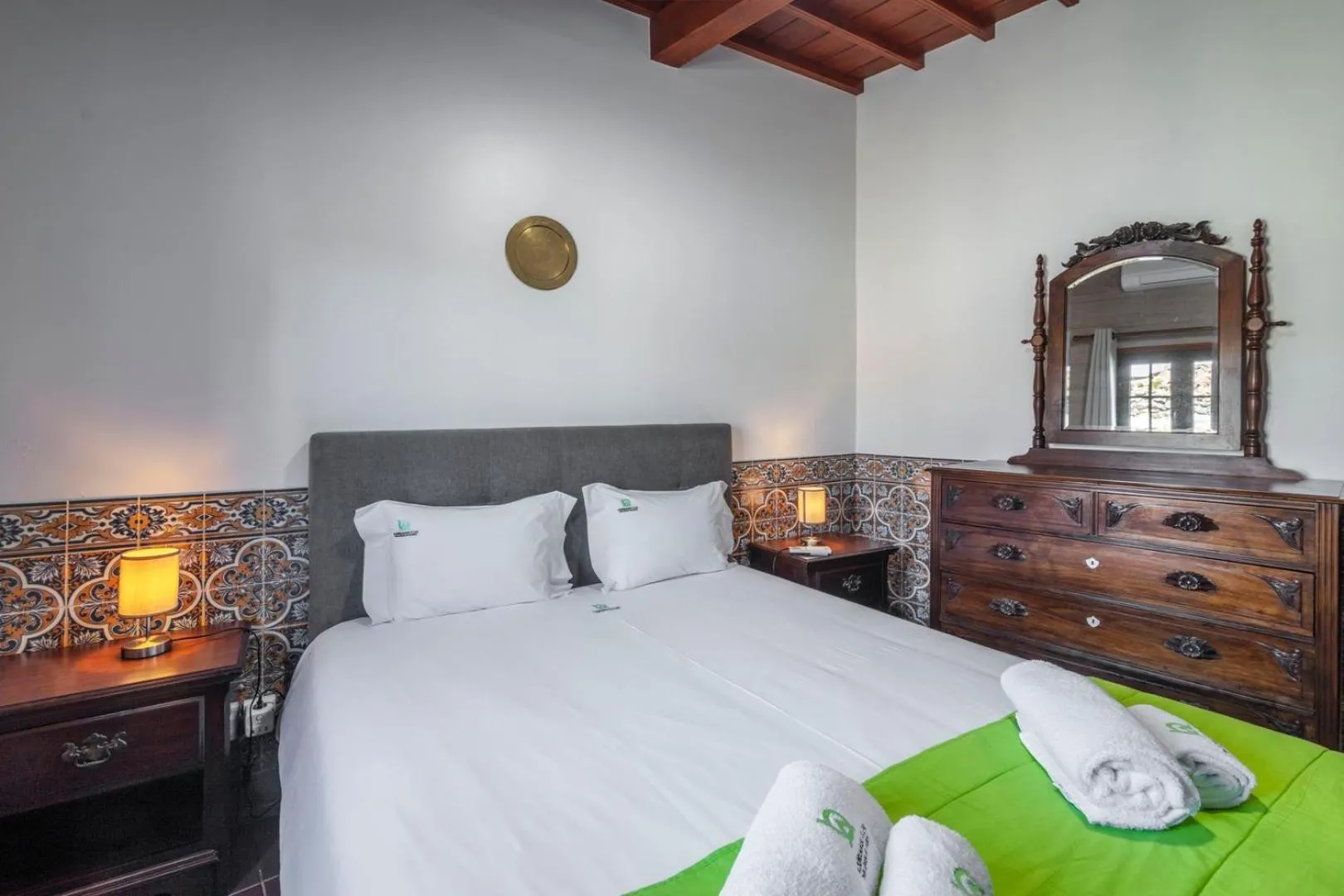 Bed in Heated Saltwater Pool-Private Beachside Oasis