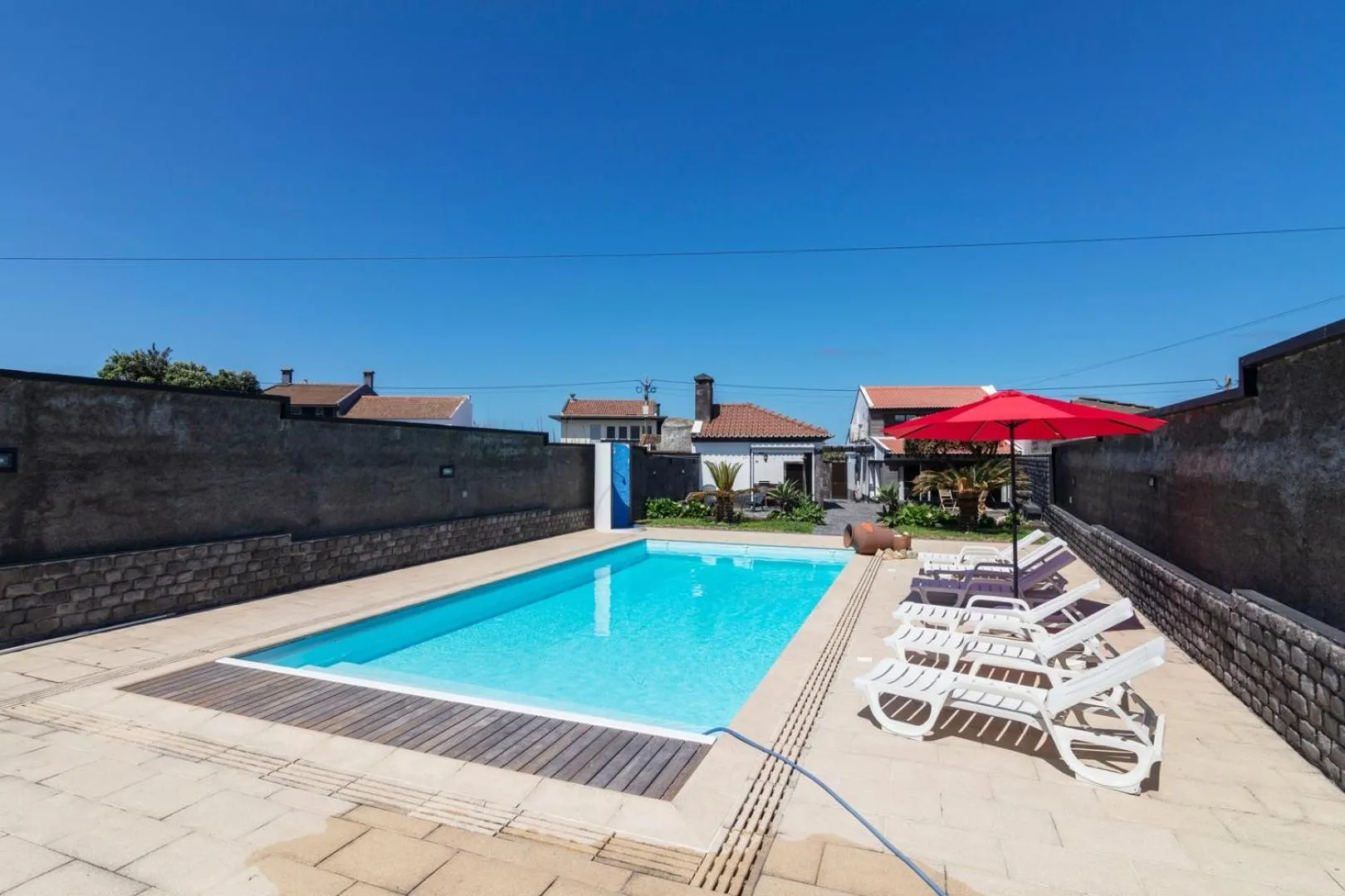 Heated Saltwater Pool-Private Beachside Oasis