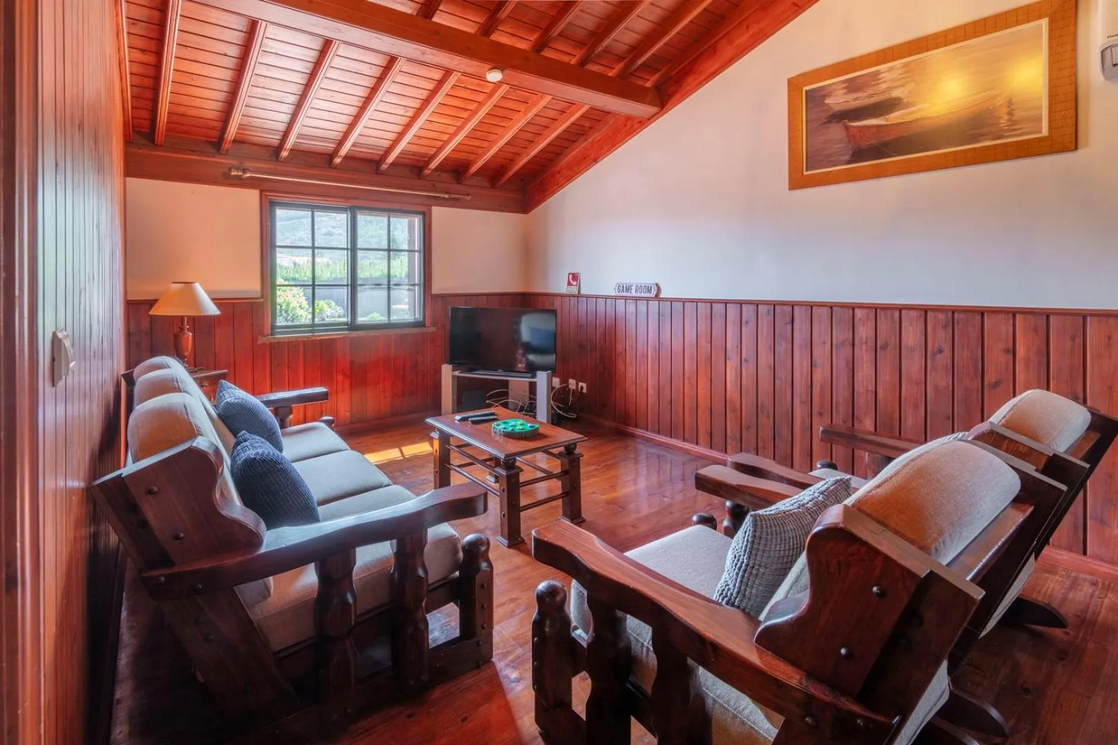 Heated Saltwater Pool-Private Beachside Oasis