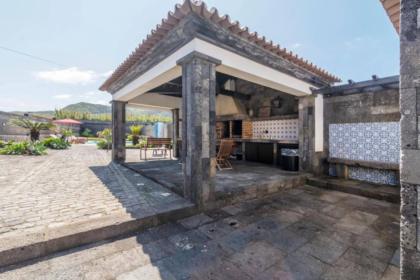Heated Saltwater Pool-Private Beachside Oasis