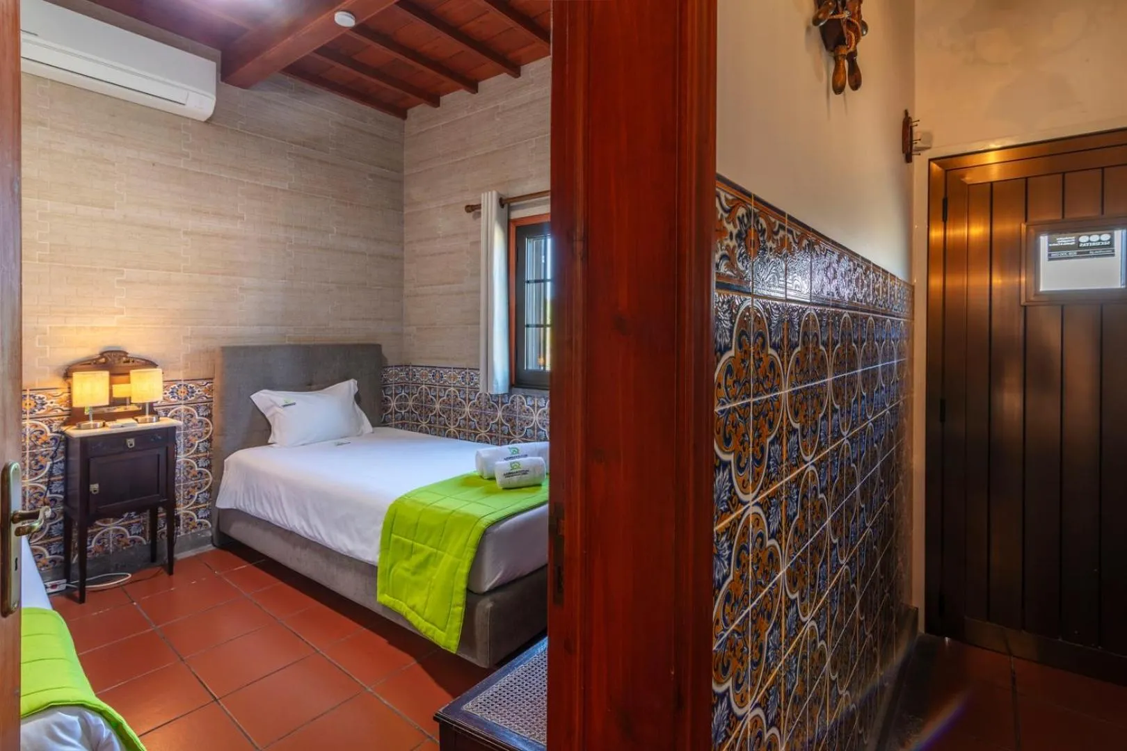 Bed in Heated Saltwater Pool-Private Beachside Oasis