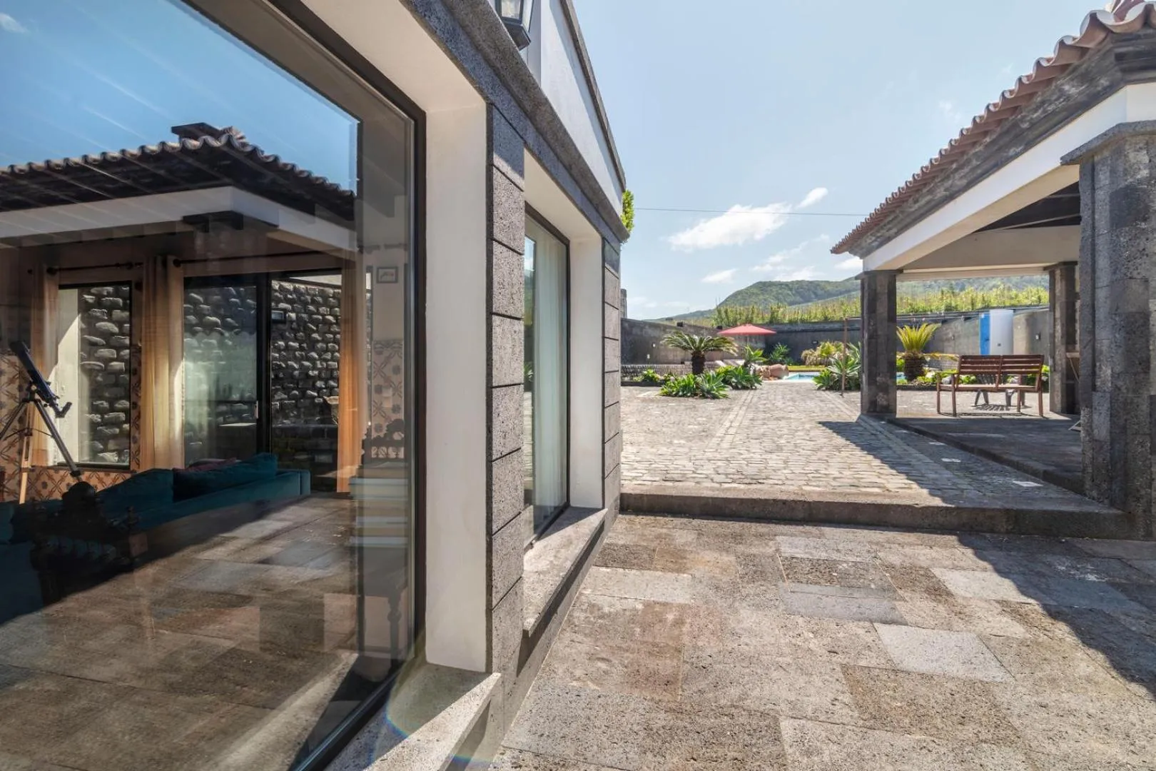 Heated Saltwater Pool-Private Beachside Oasis