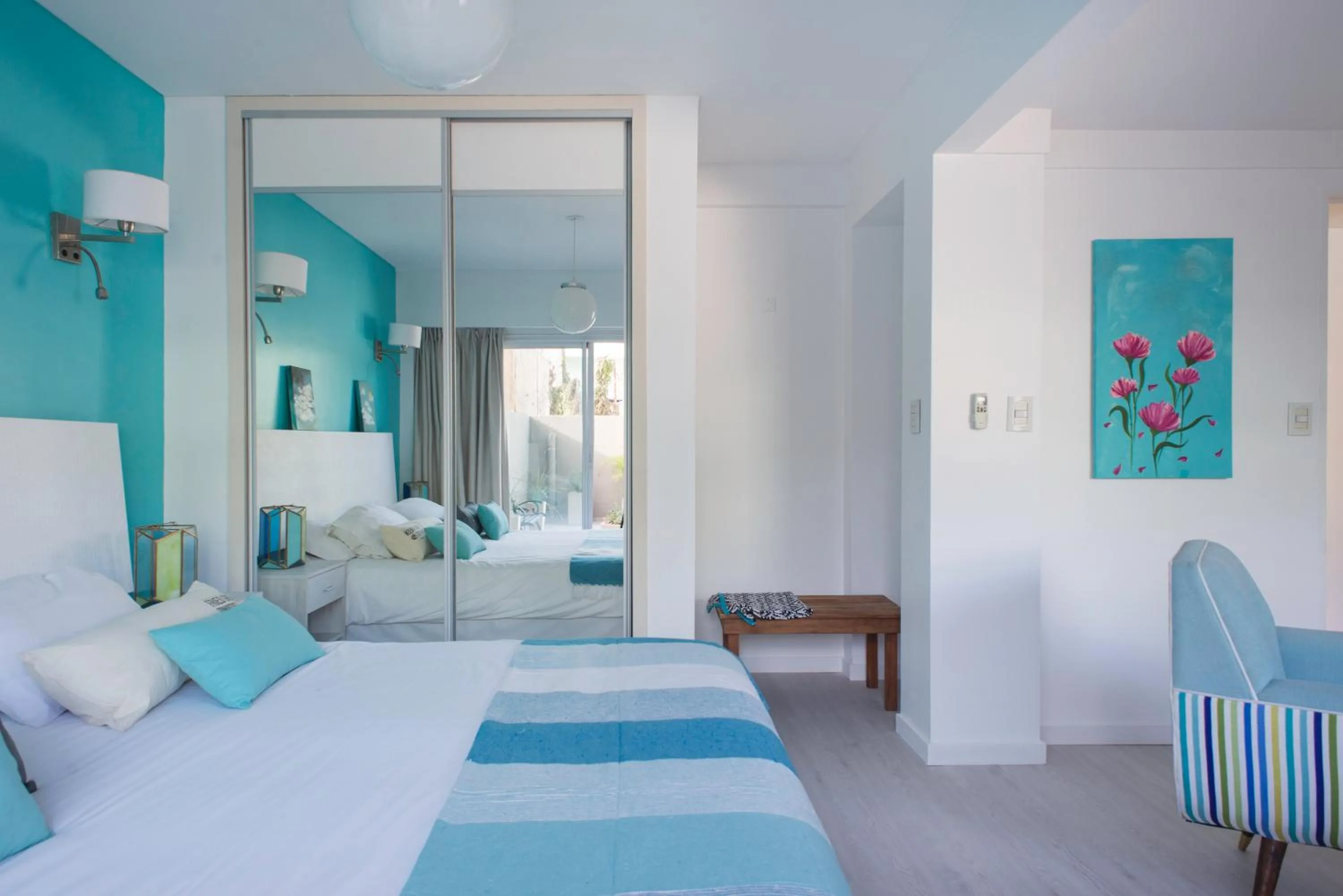 Photo of the whole room, Bed in Soho Point Central