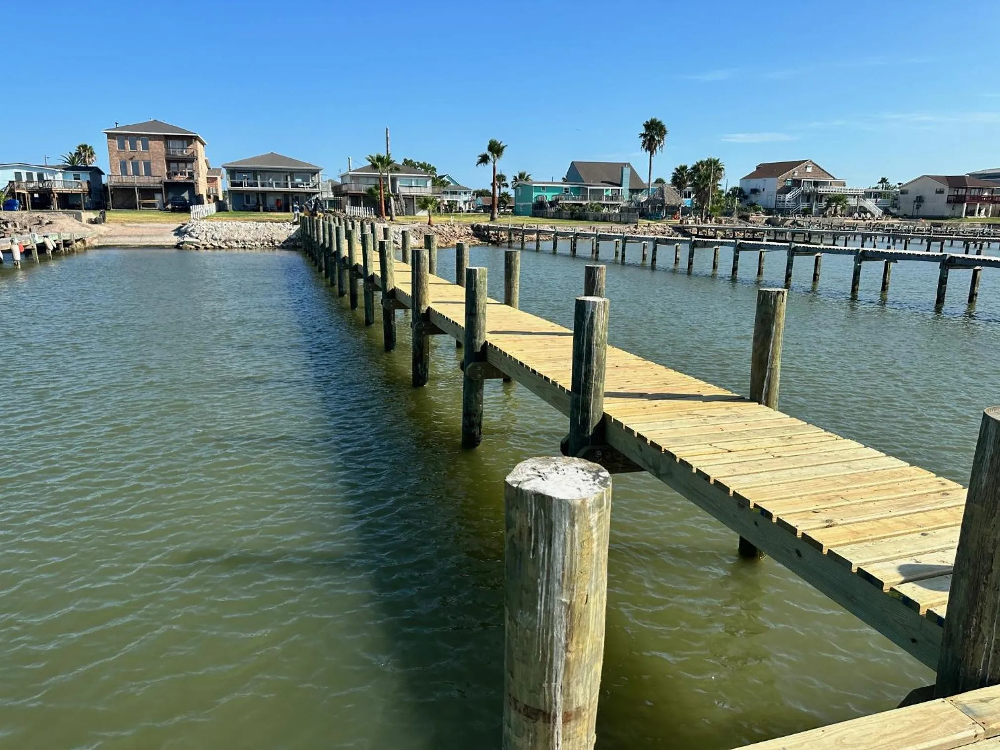 Property building in Harbor View Breeze