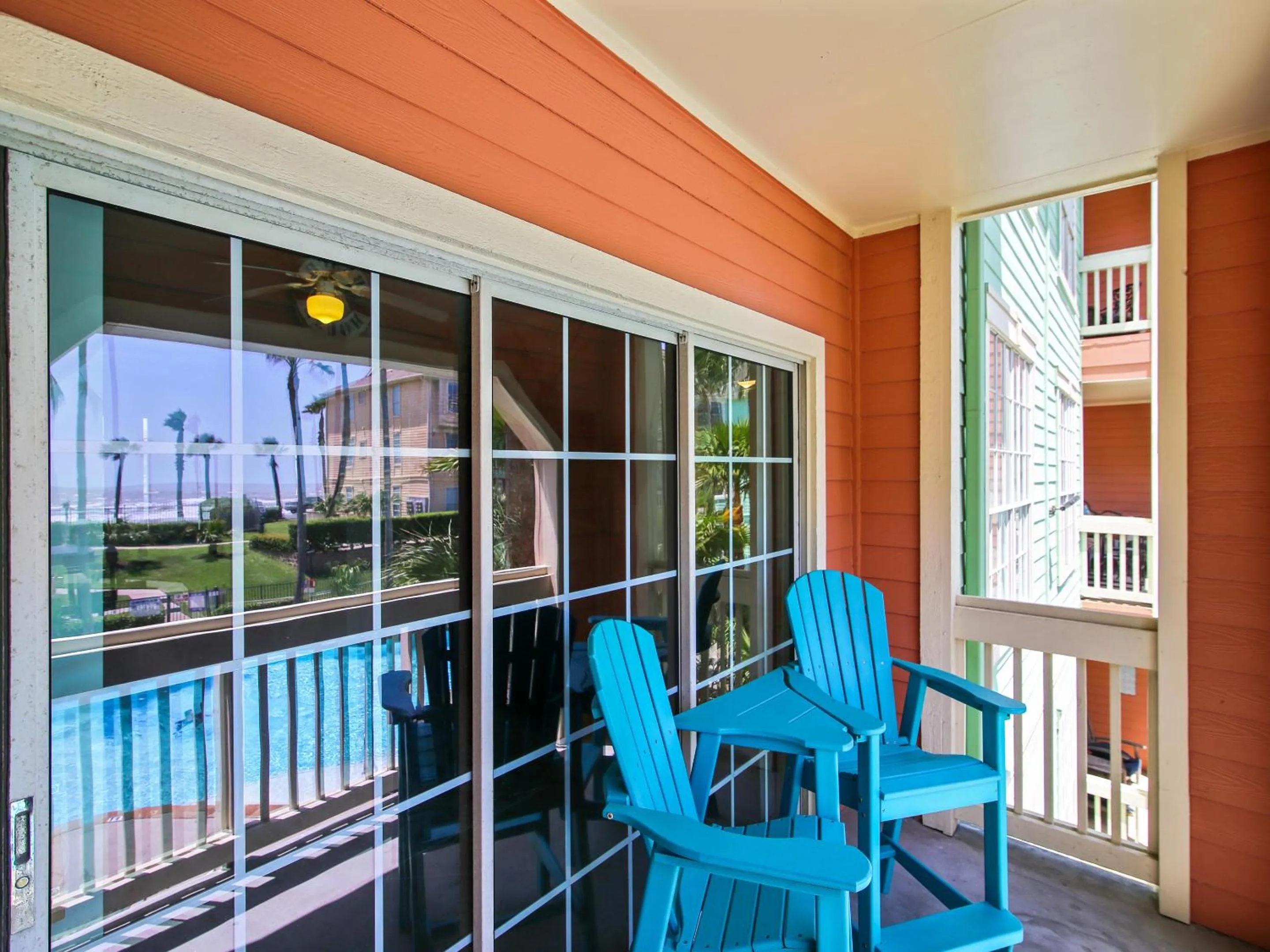 Property building in Dawn 823-At The Beach