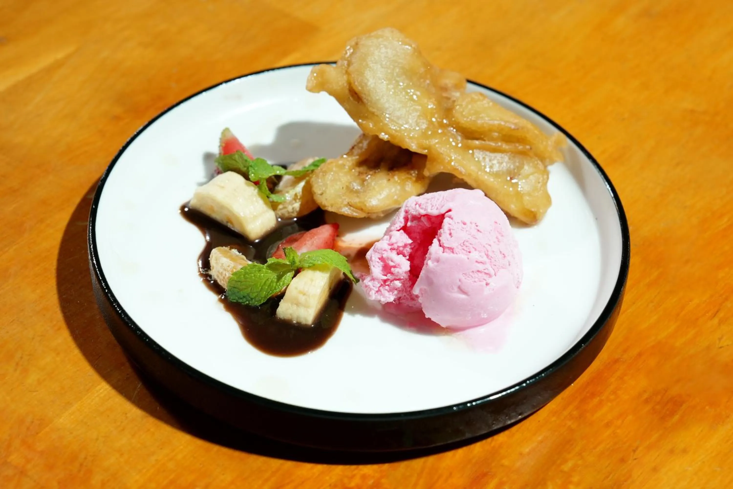 Restaurant/places to eat in North Wing Canggu Resort