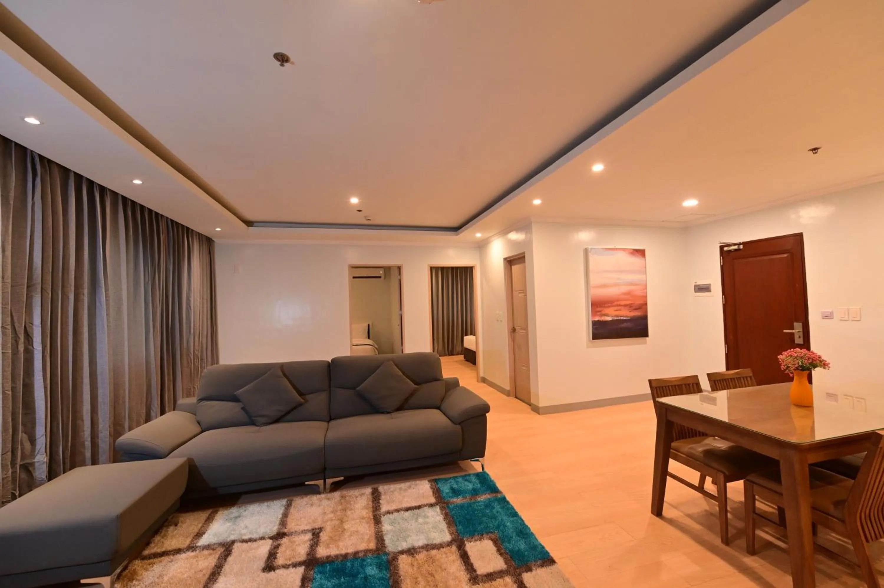 T Shine Resort and Spa