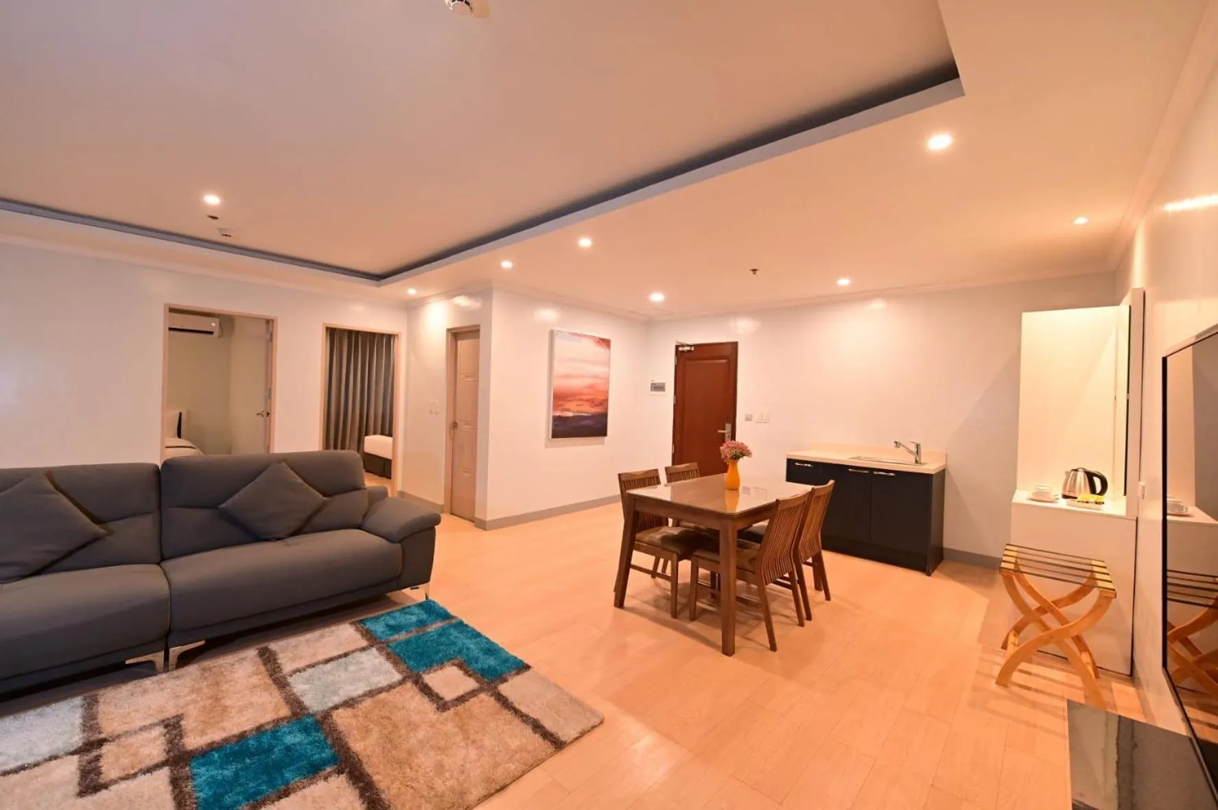 Living room in T Shine Resort and Spa