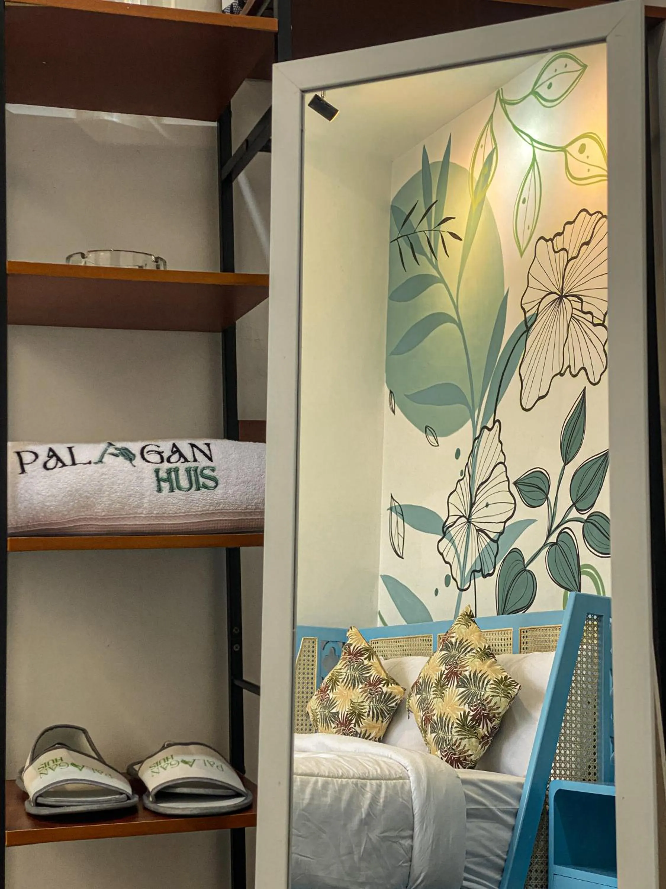 Decorative detail in PALAGAN HUIS