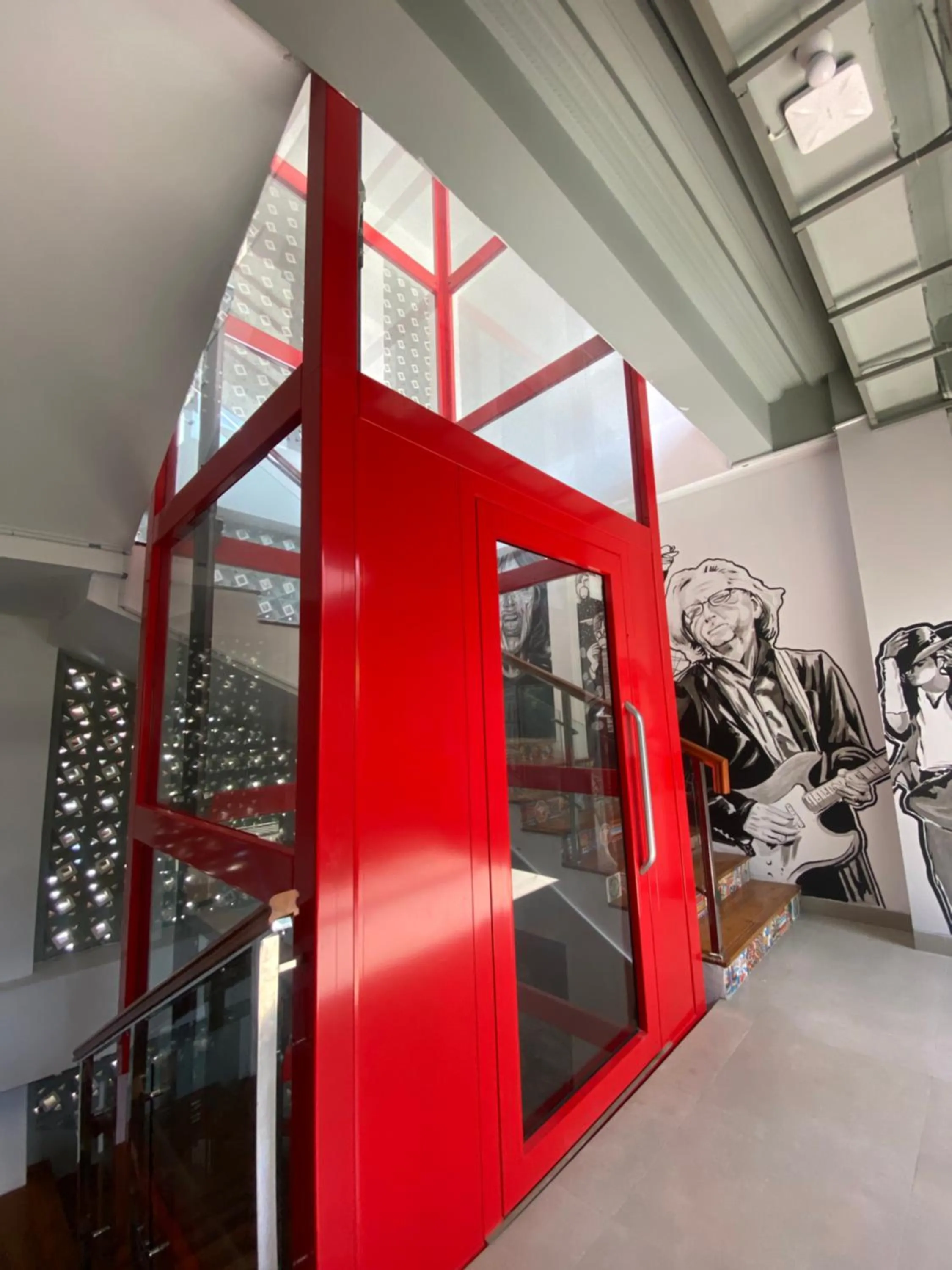 elevator in PALAGAN HUIS