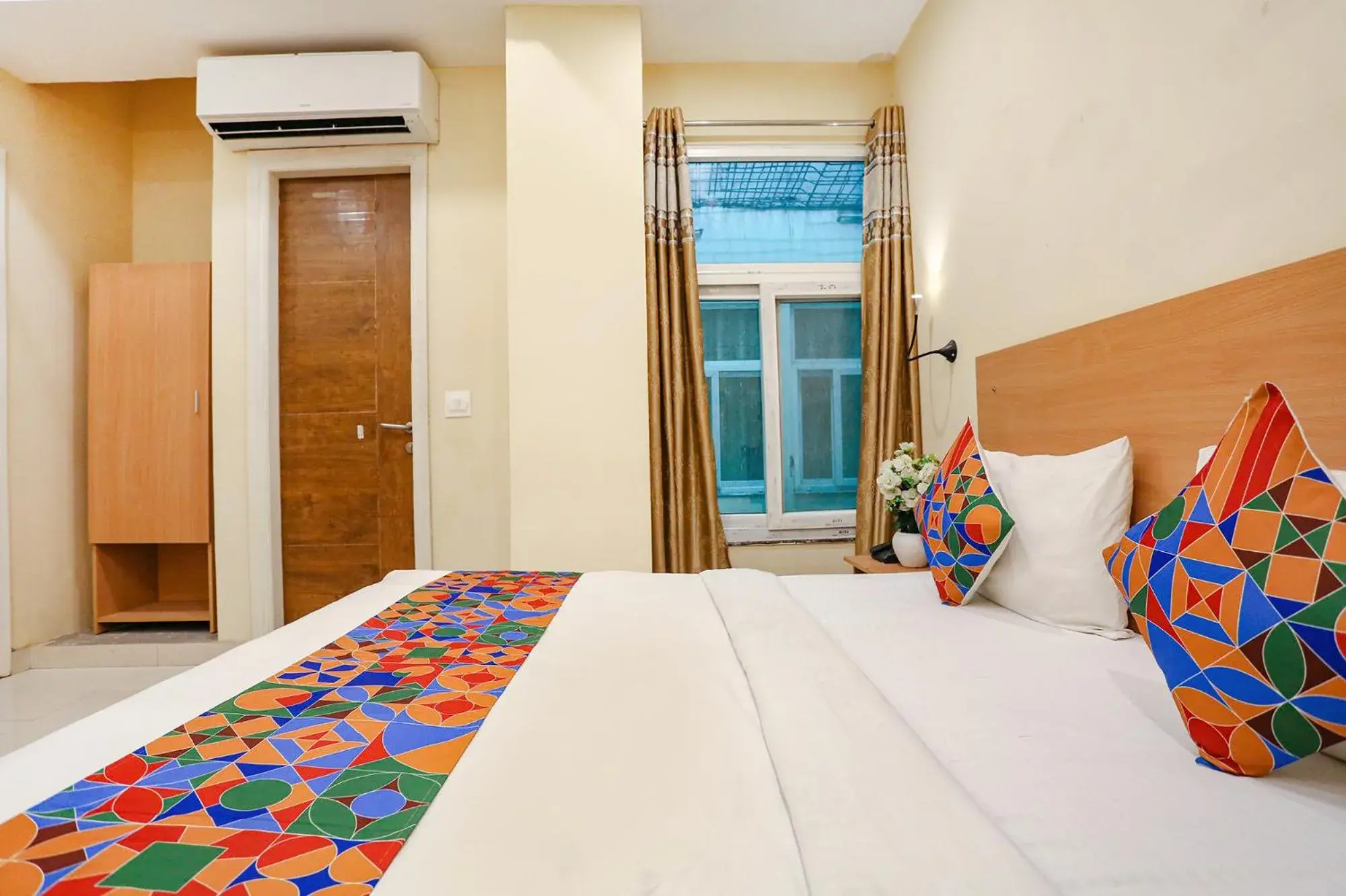 Bed in Via GK Residency Bed in Via GK Residency