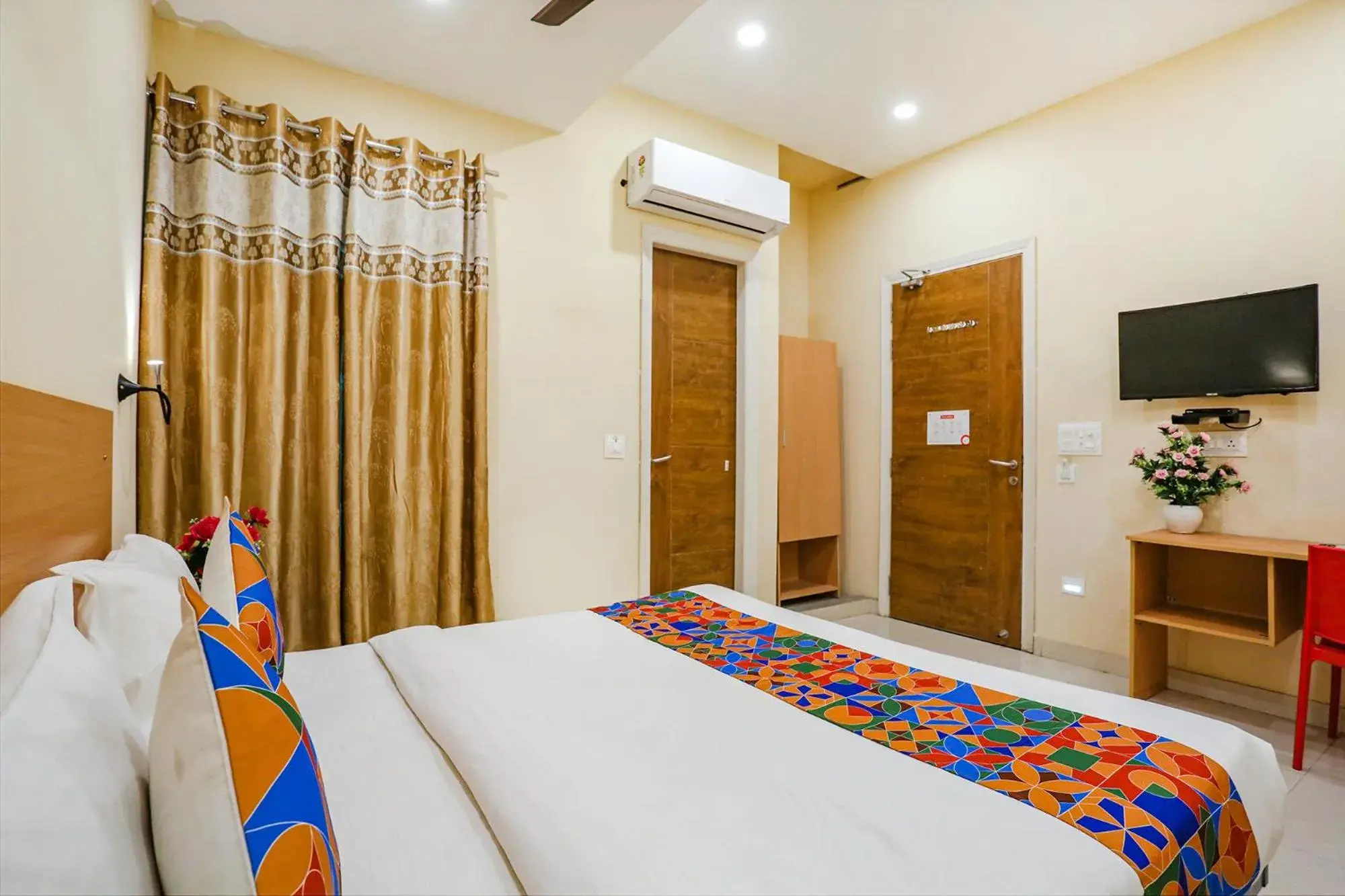 Bedroom, Bed in FabHotel GK Residency Bedroom, Bed in FabHotel GK Residency