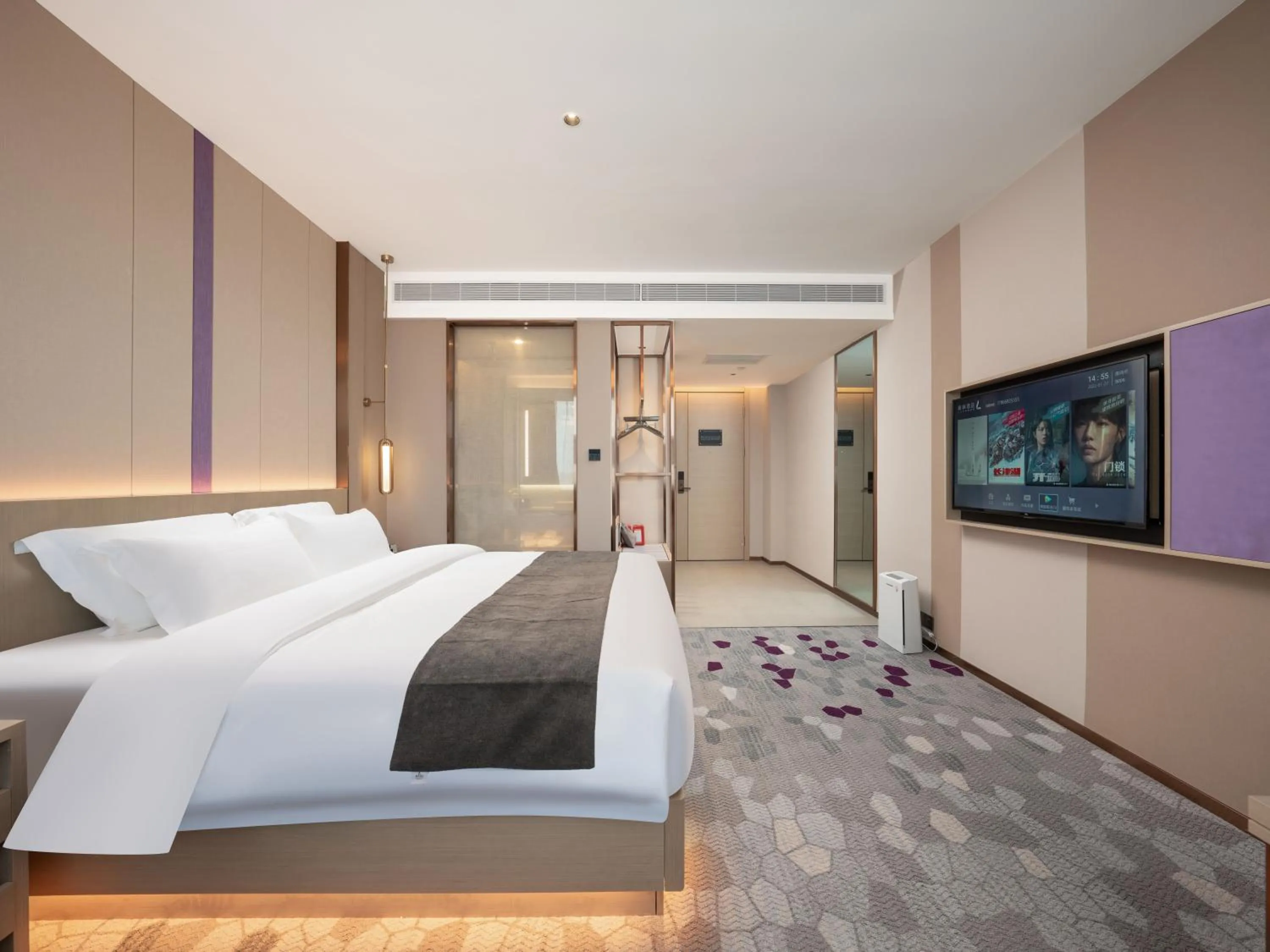 Photo of the whole room, Bed in Lavande Hotel Qihe Economic Development Zone