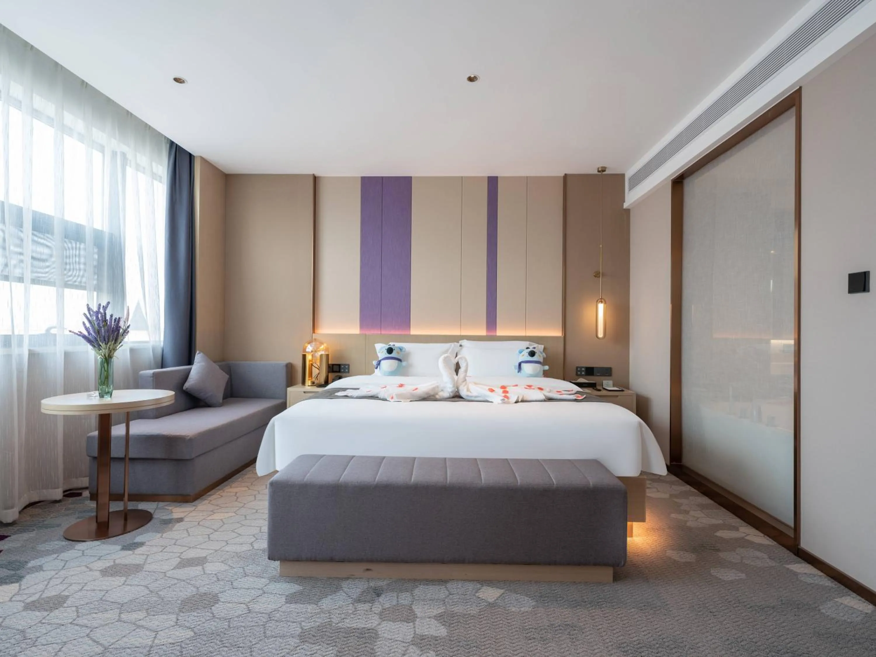 Photo of the whole room, Bed in Lavande Hotel Qihe Economic Development Zone