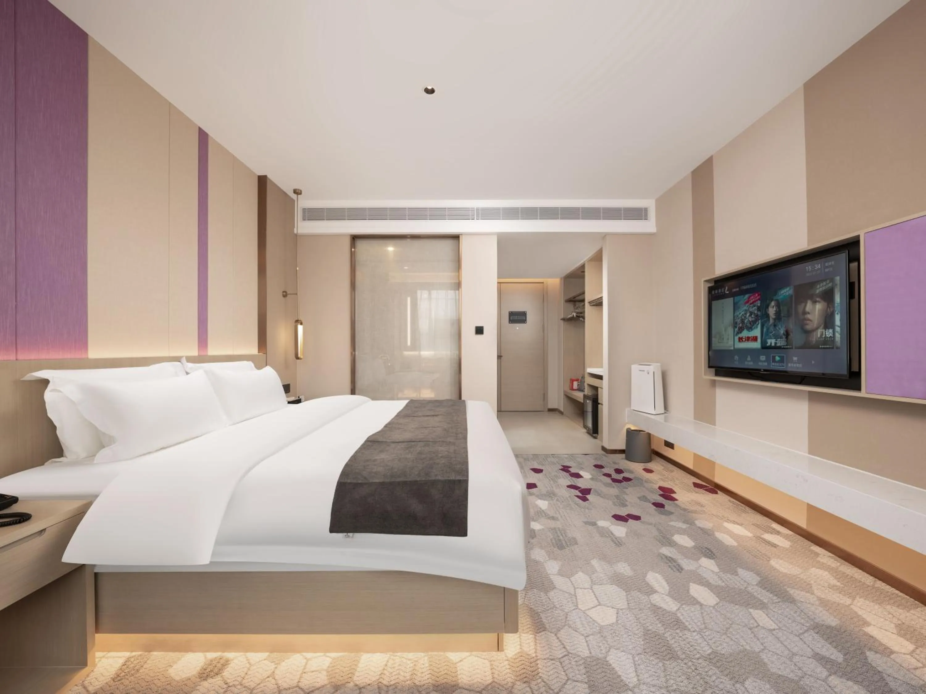 Photo of the whole room, Bed in Lavande Hotel Qihe Economic Development Zone