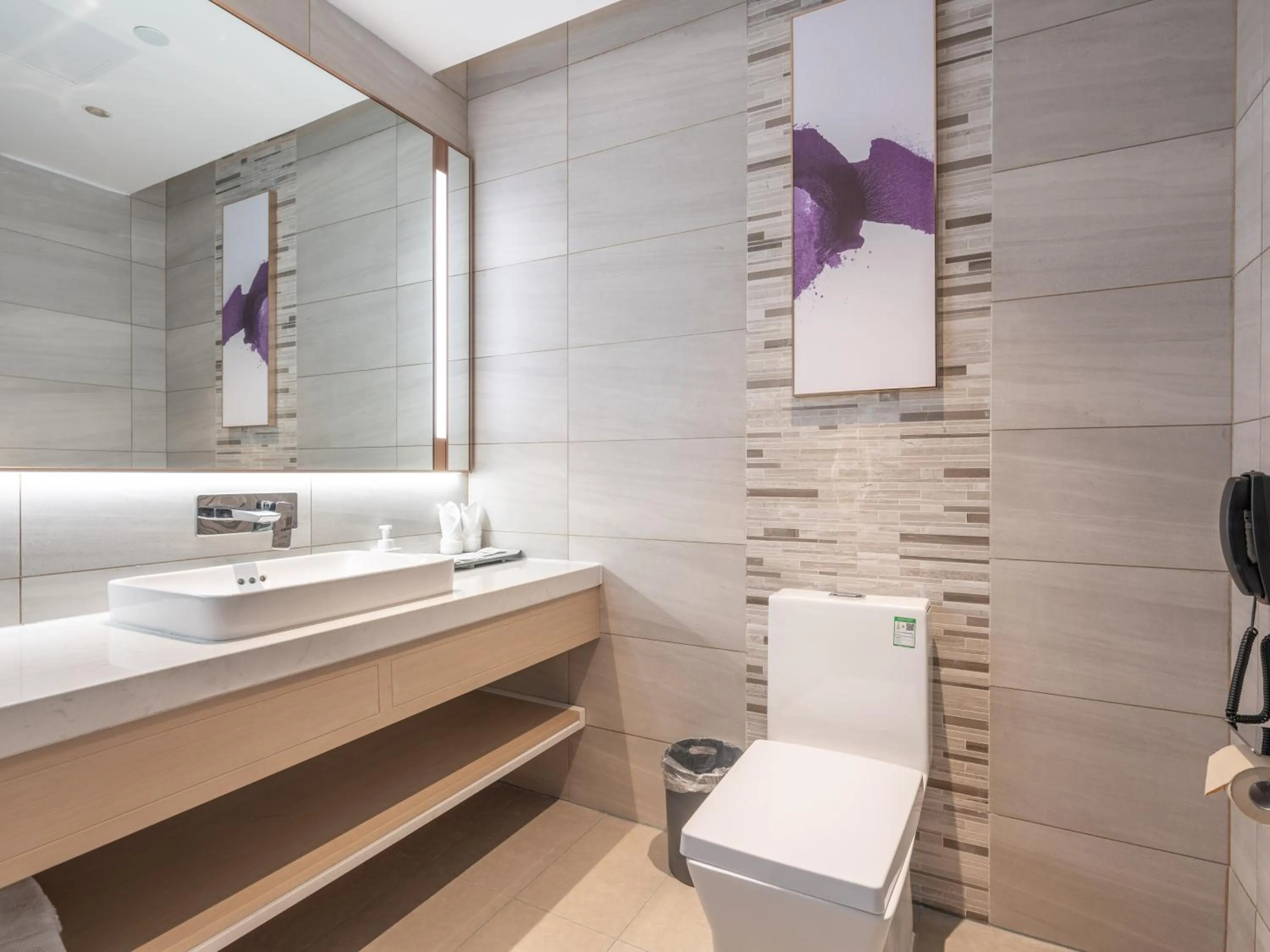 Bathroom in Lavande Hotel Qihe Economic Development Zone