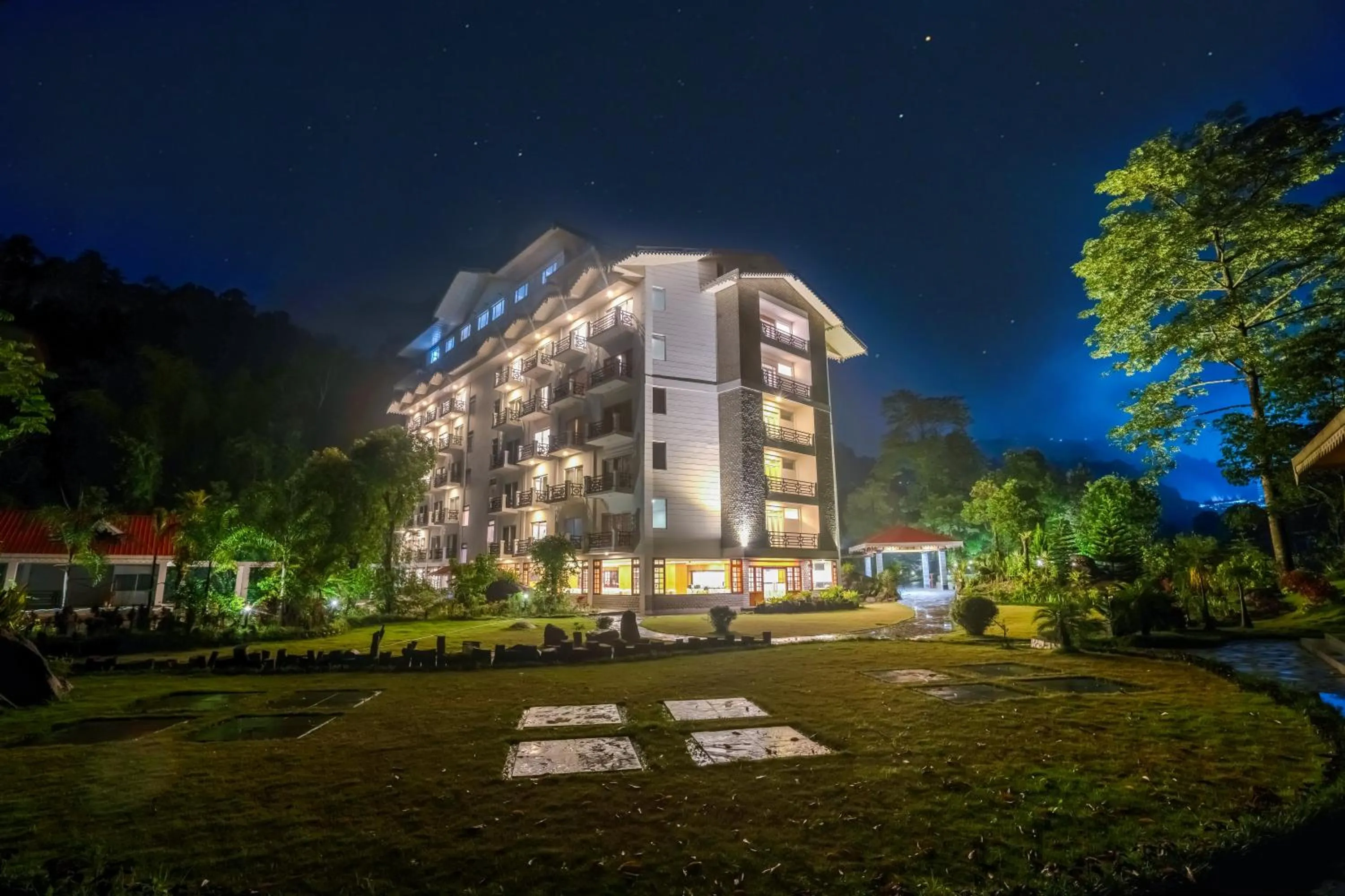 Property building in Club Mahindra Le Vintuna, Gangtok