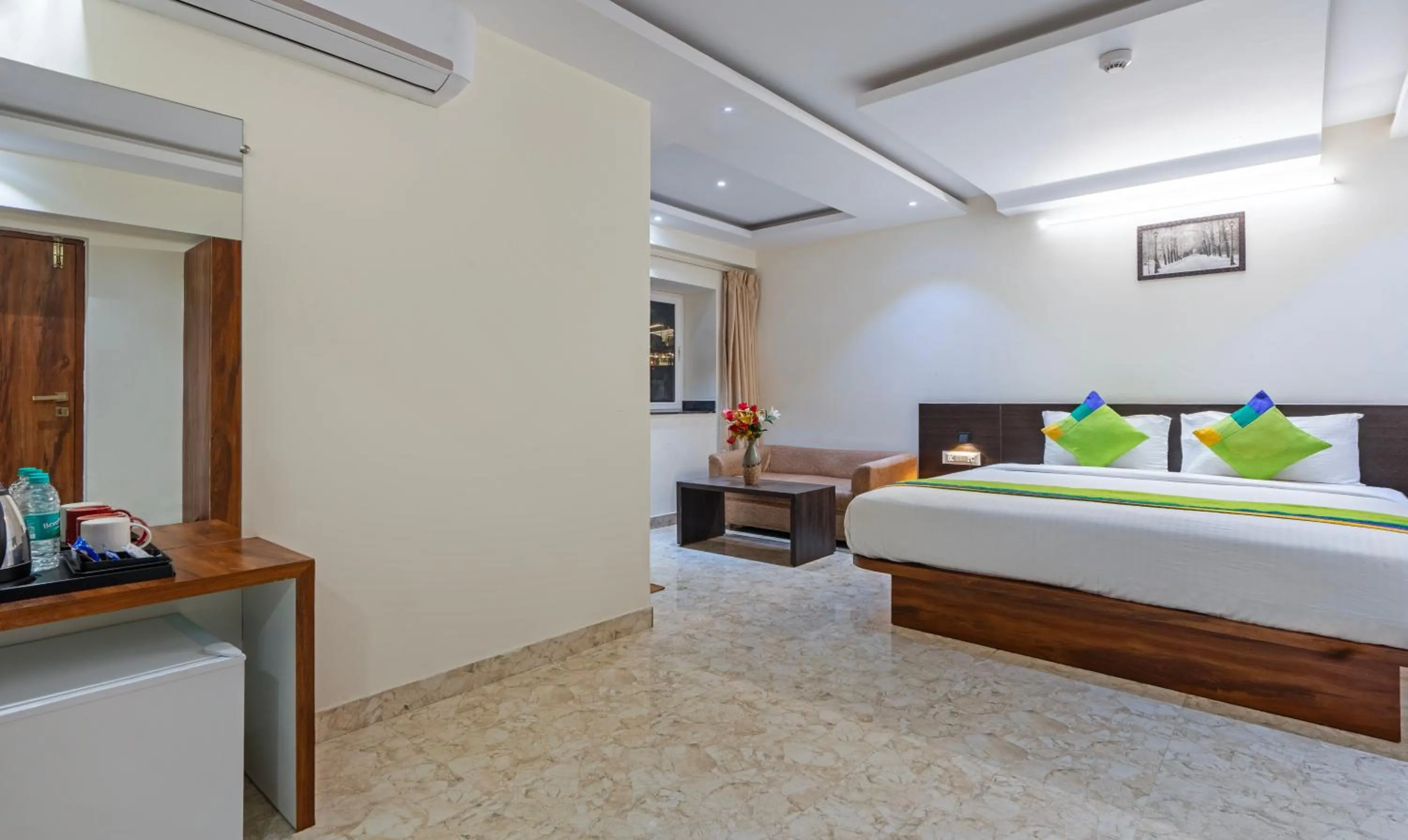 Bedroom, Bed in Treebo Sai Fortune Gateway