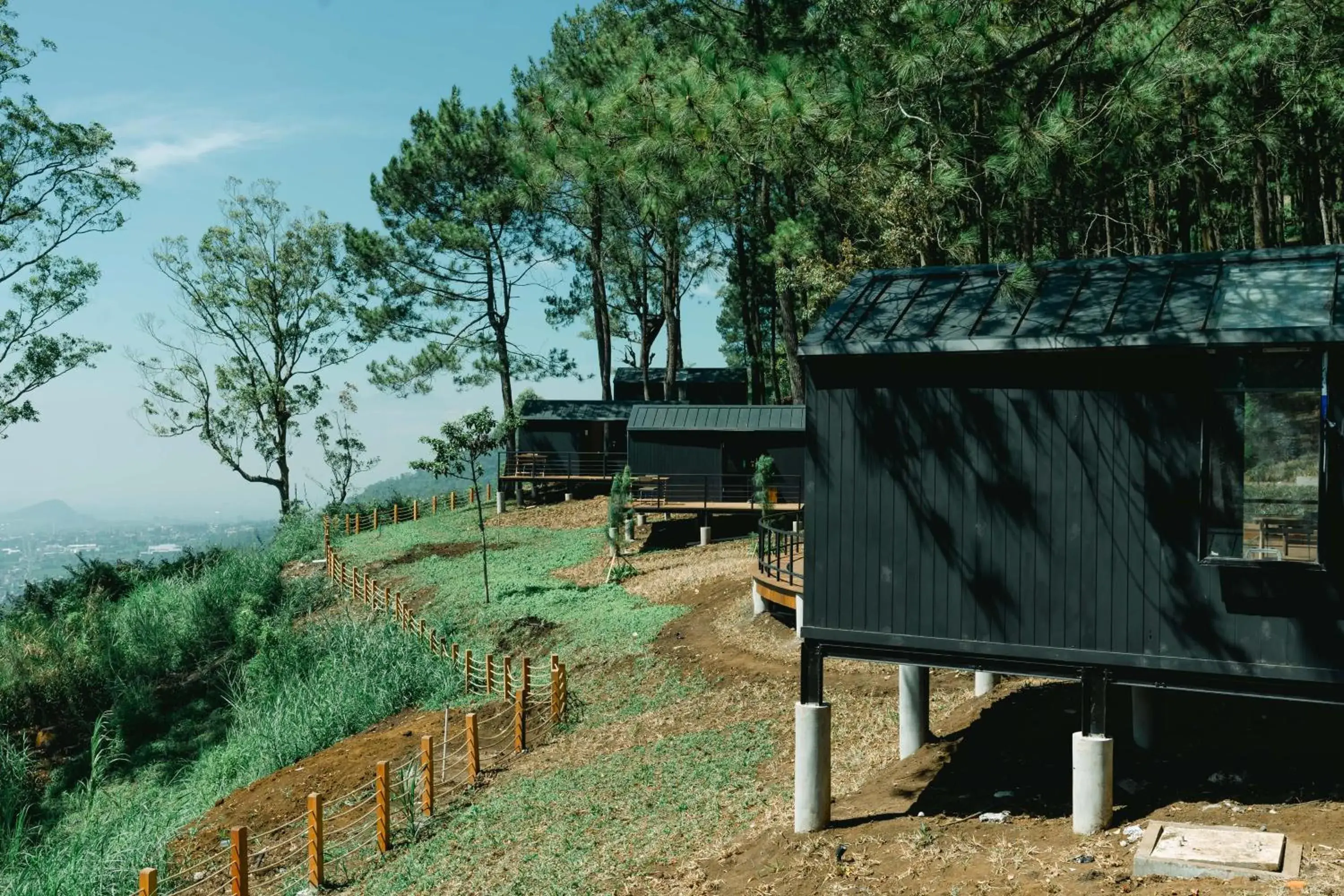 Property building in Bobocabin Coban Rondo, Malang Property building in Bobocabin Coban Rondo, Malang