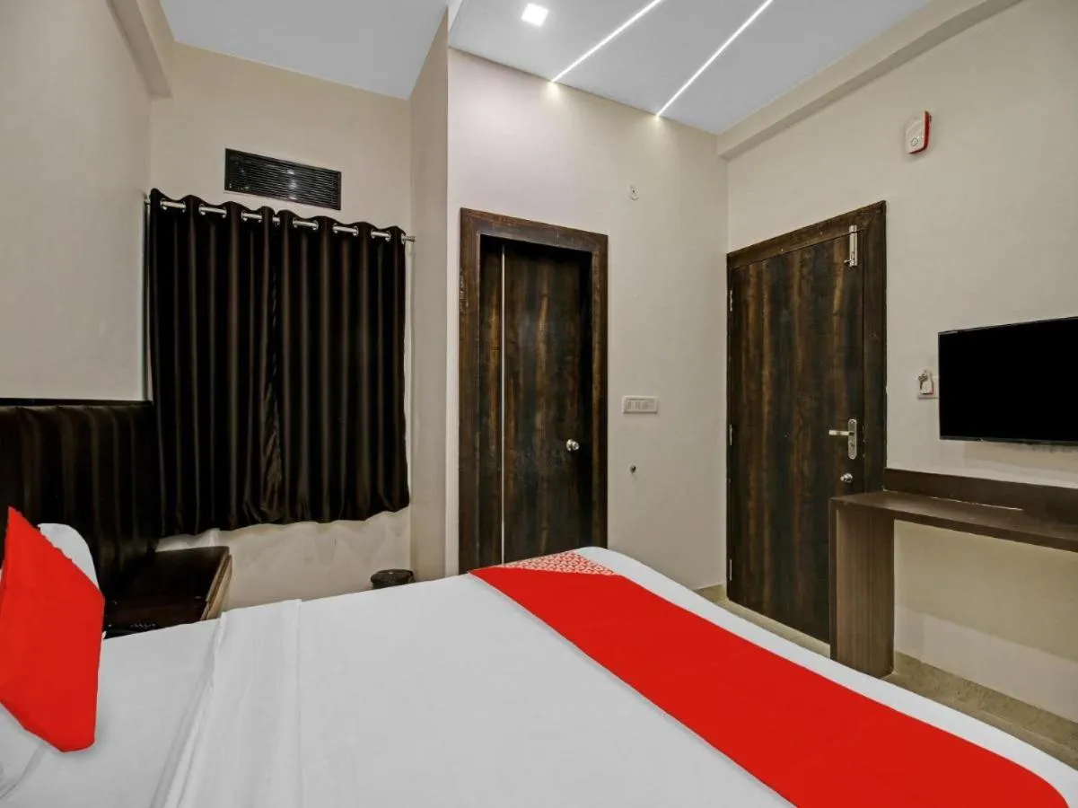 Bed in Hotel Four Petals