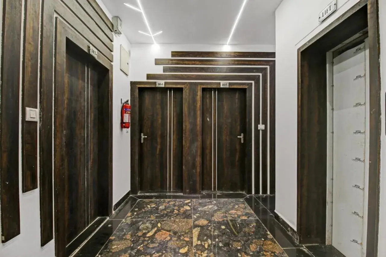 Facade/entrance in Hotel Four Petals Facade/entrance in Hotel Four Petals