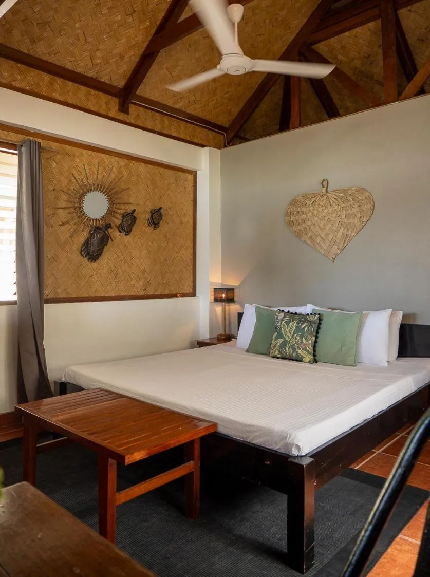 Bed in Golden Monkey Beach Hotel