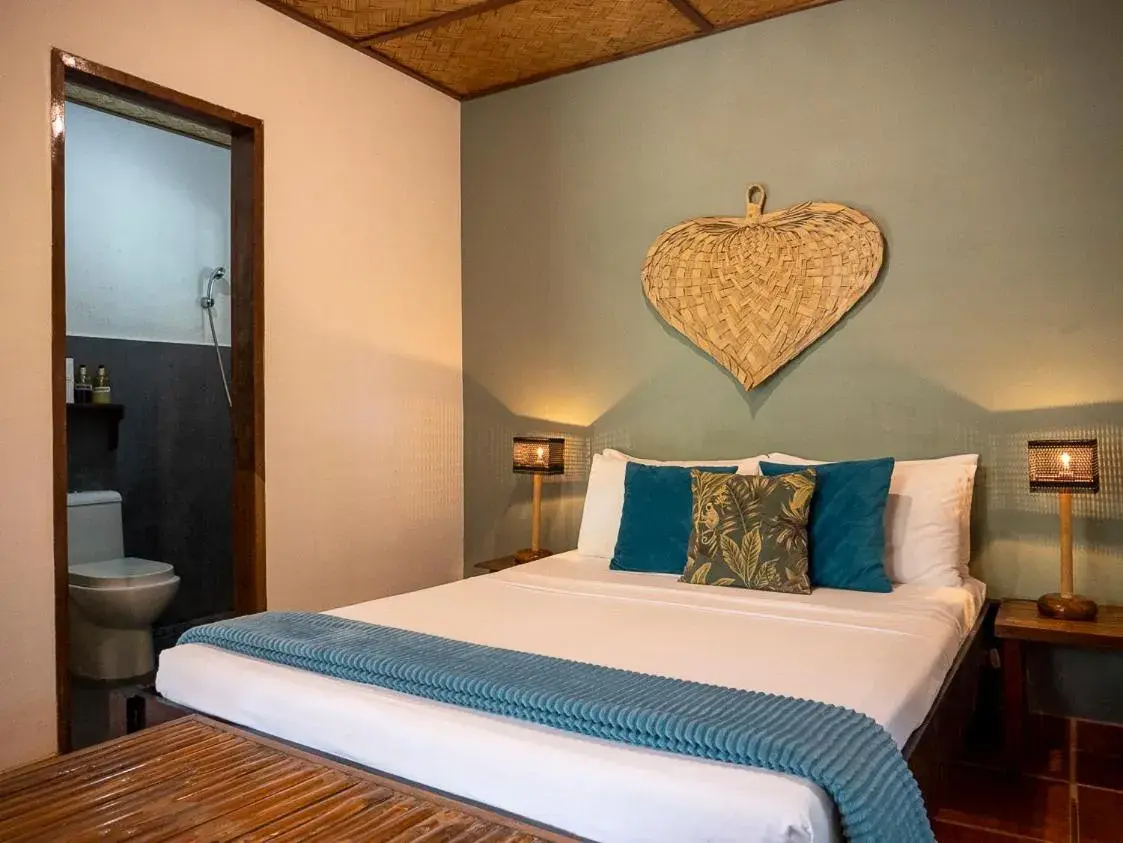 Bed in Golden Monkey Beach Hotel Bed in Golden Monkey Beach Hotel