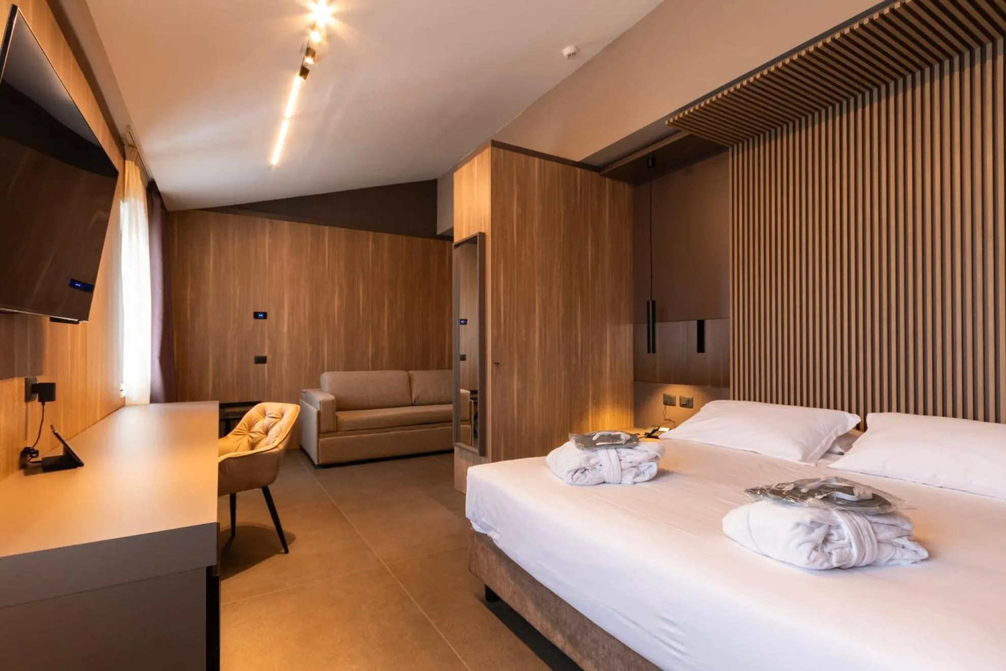 Bedroom, Bed in Sport Village Hotel & Spa