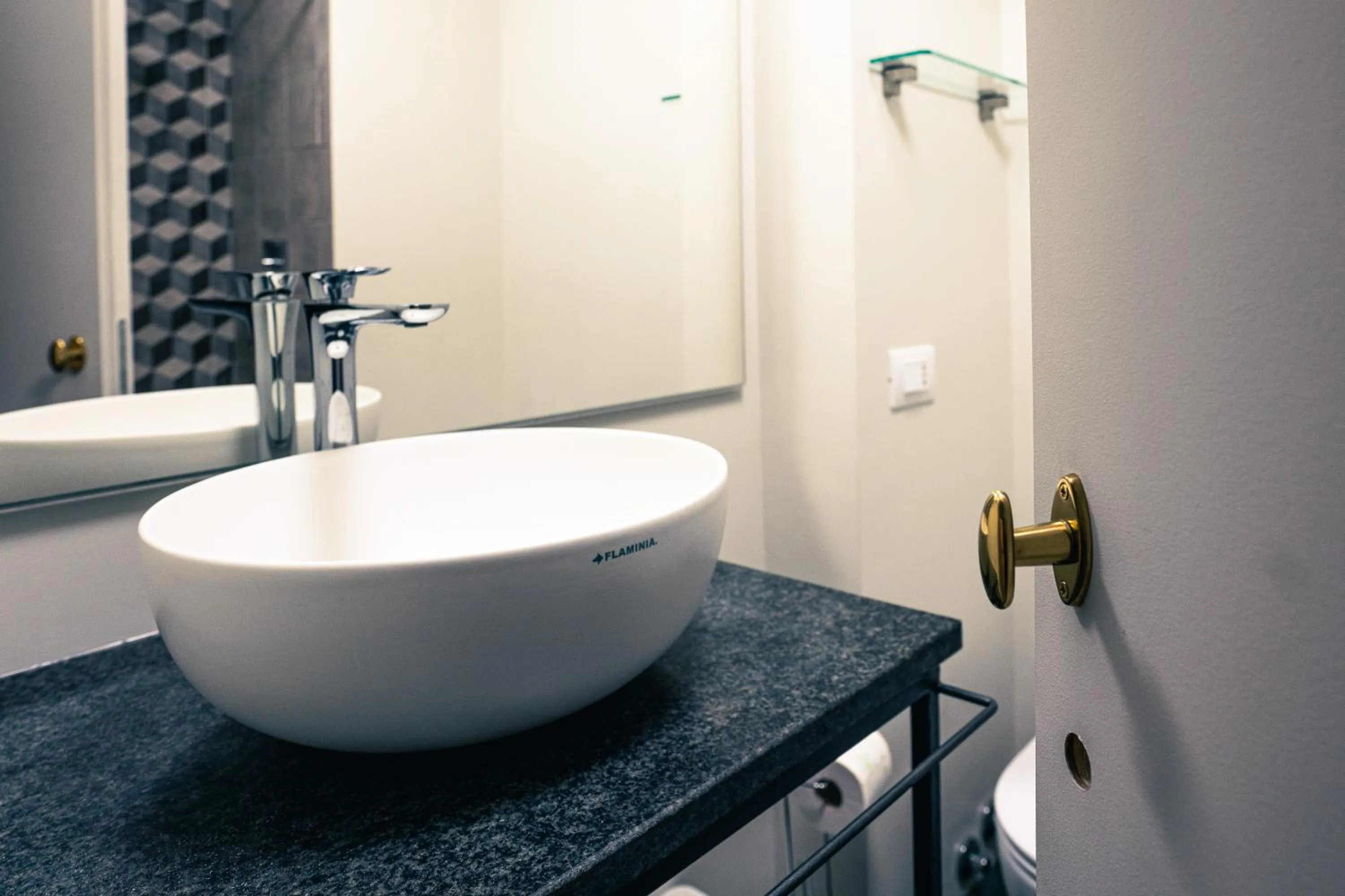 Bathroom in Capo 10 Liberty Apartments