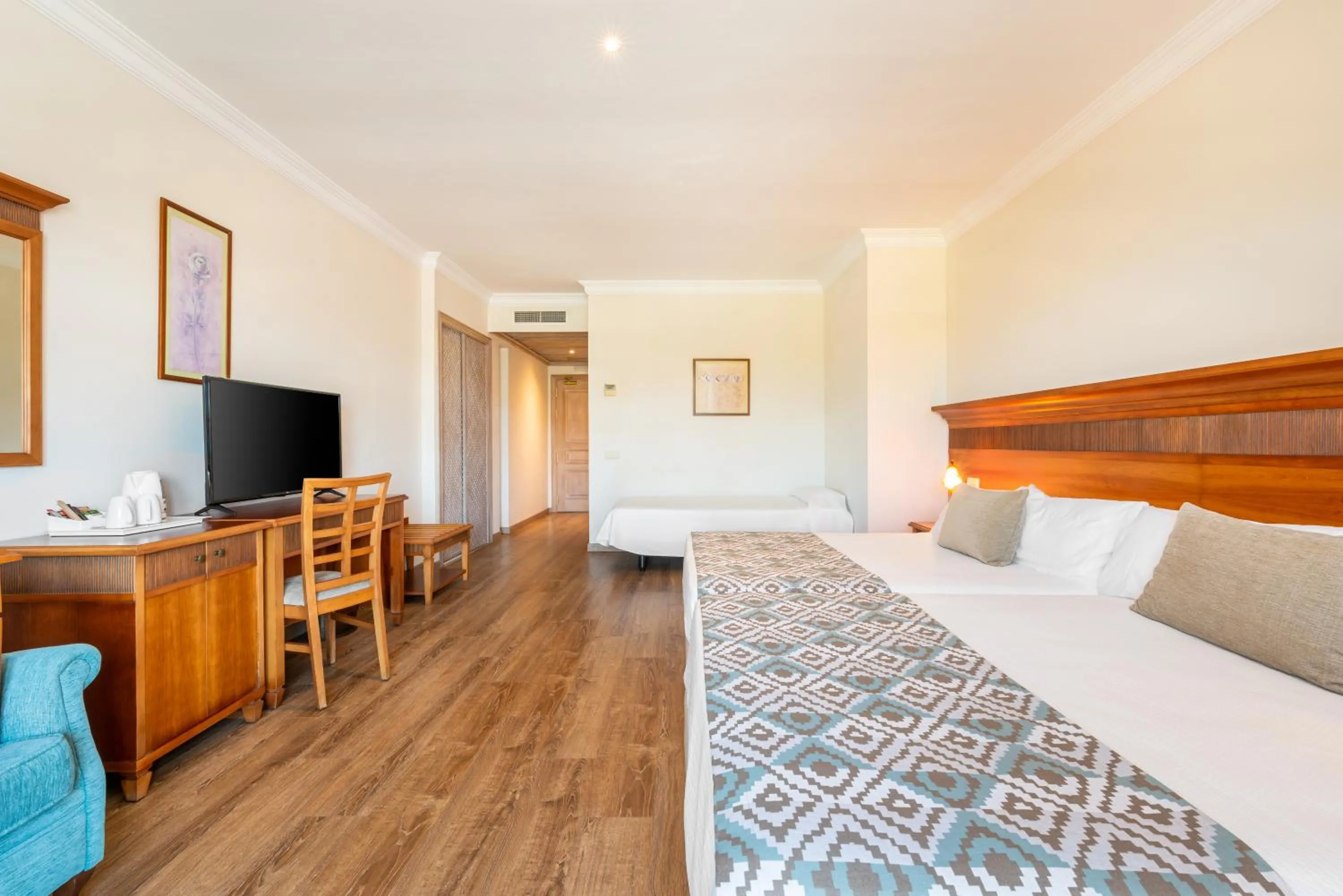 Bed in Globales Paraíso Beach