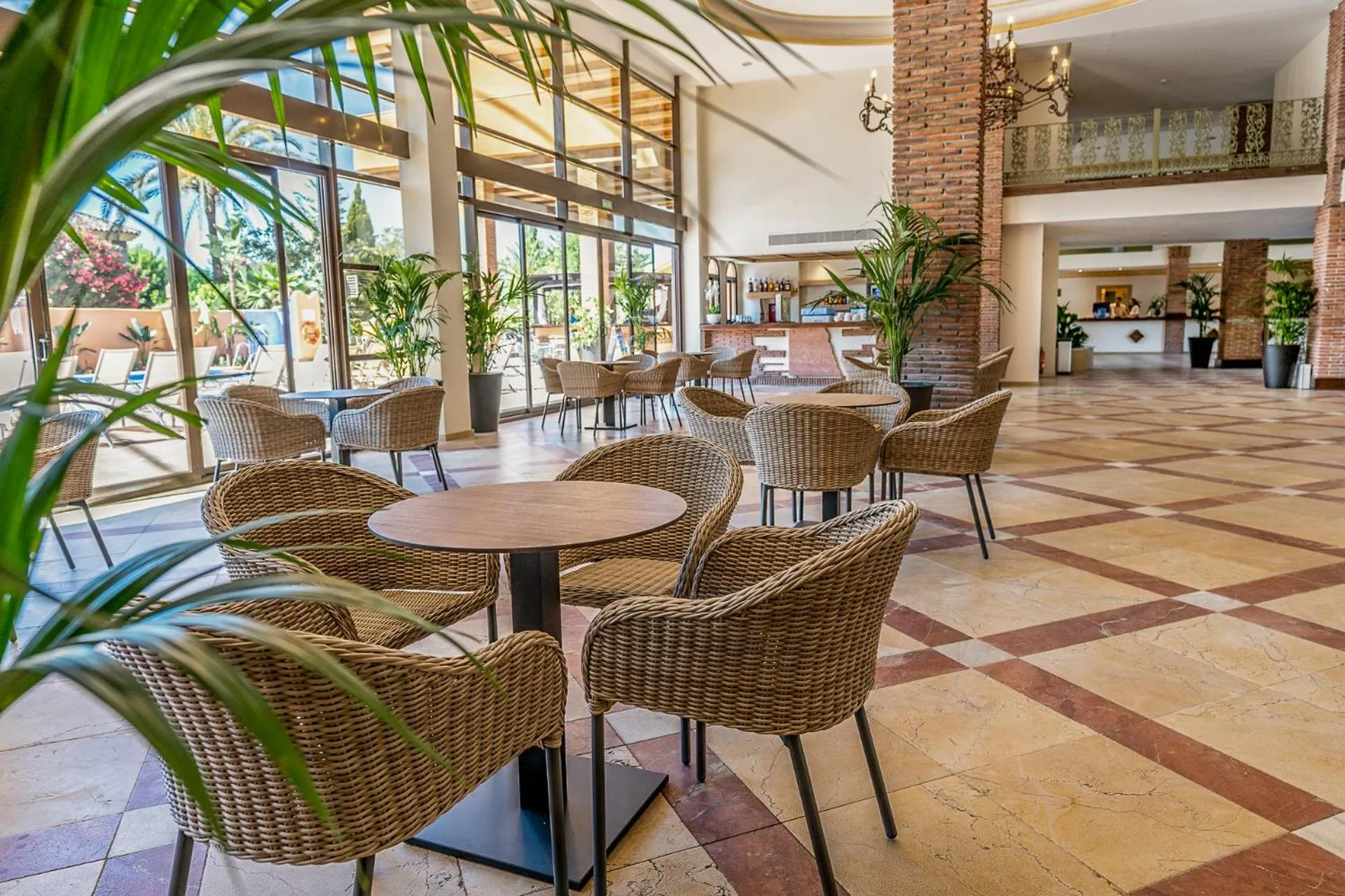 Lounge or bar in Globales Paraíso Beach