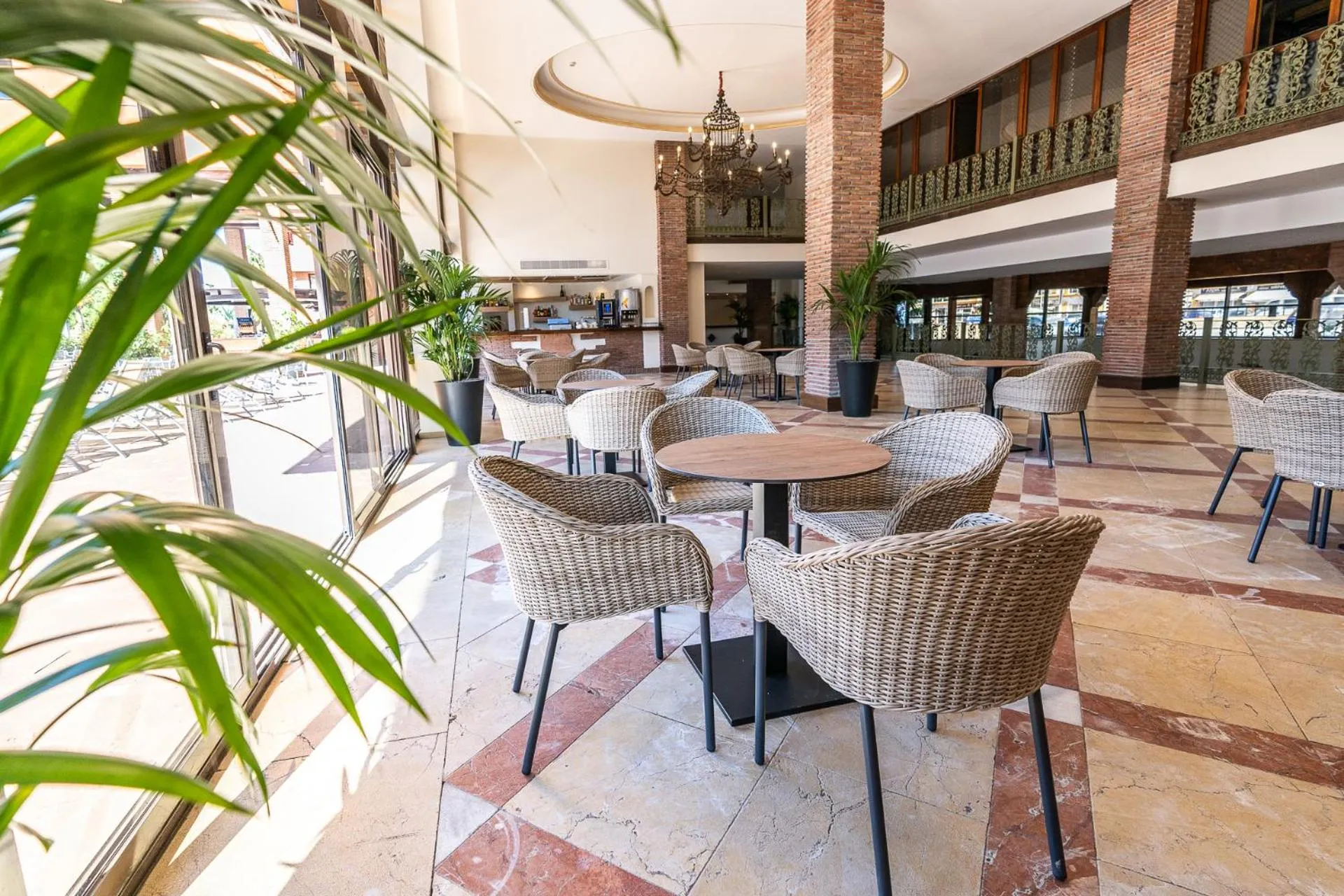 Lounge or bar in Globales Paraíso Beach