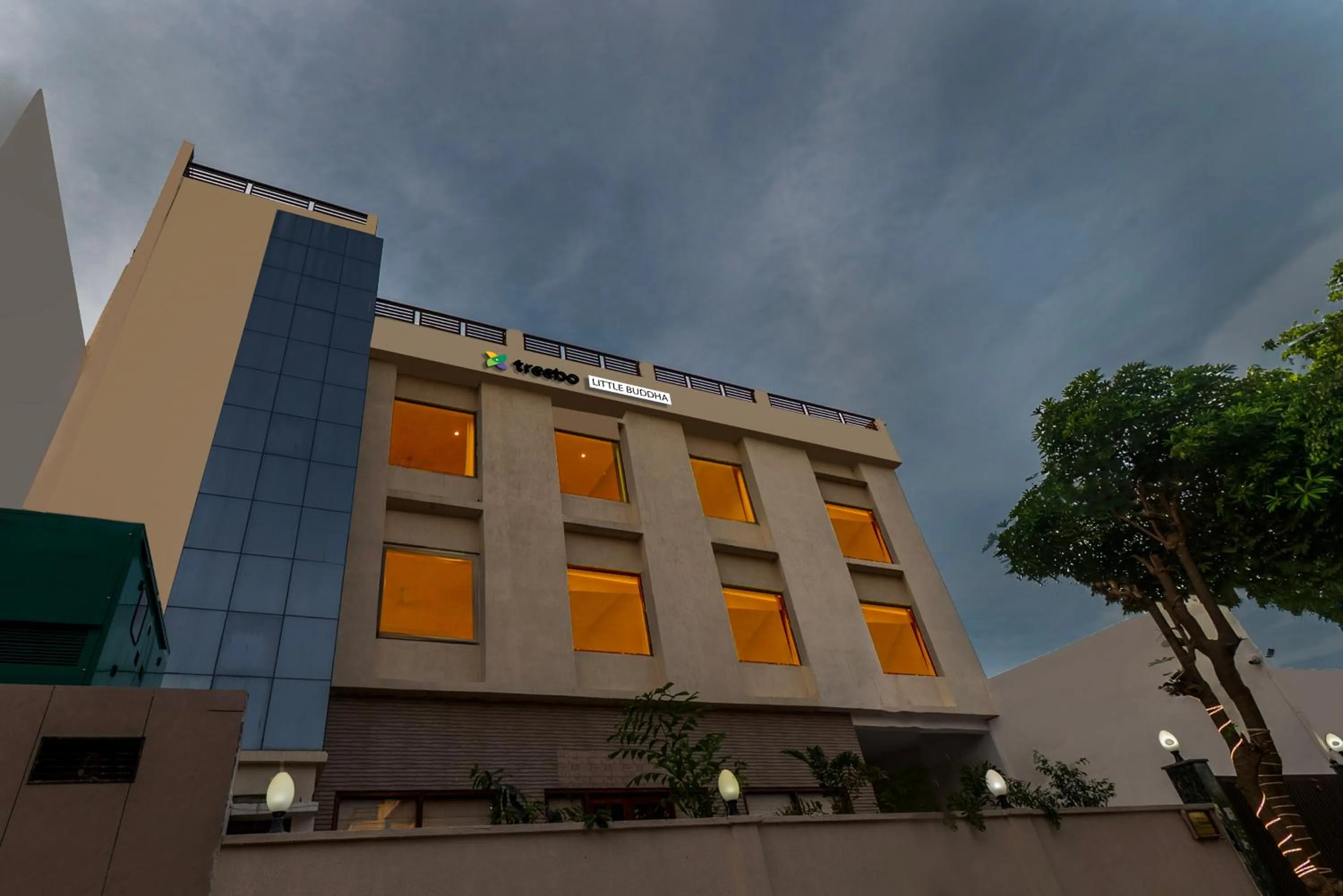Property building in Treebo Little Budhha