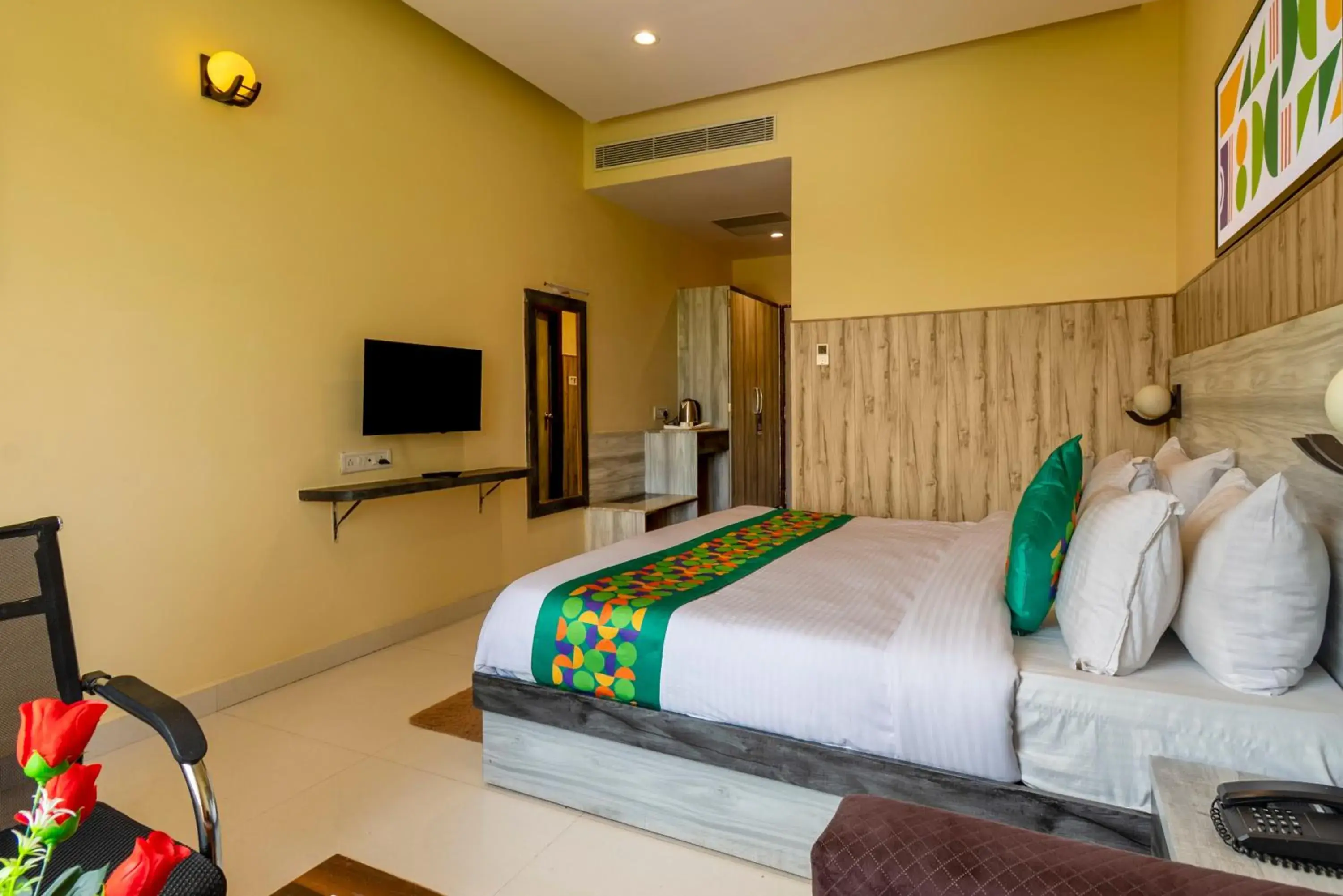 Bedroom, Bed in Treebo Little Budhha Bedroom, Bed in Treebo Little Budhha