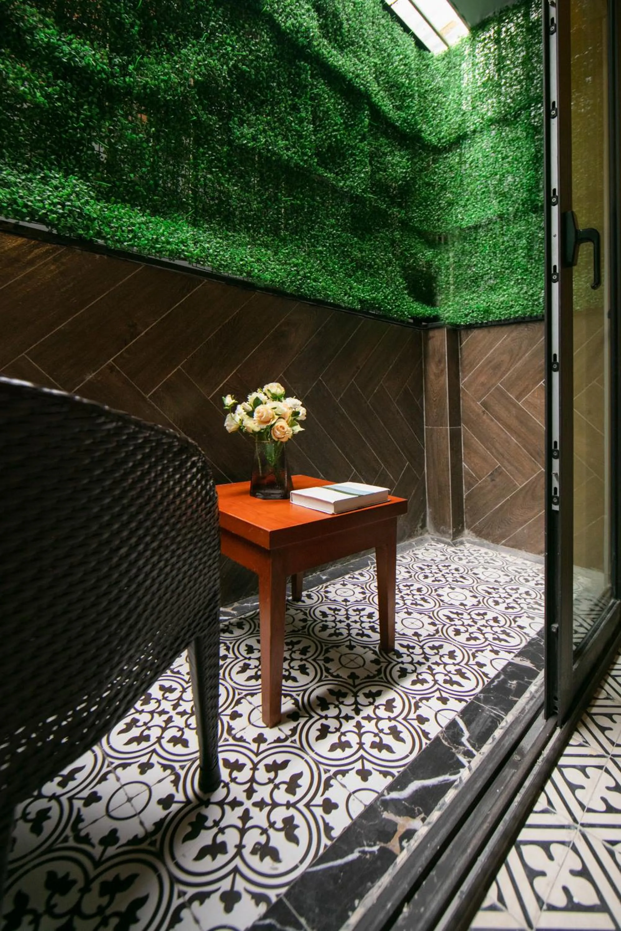 Seating area in Downtown Hostel & Rooftop Bar