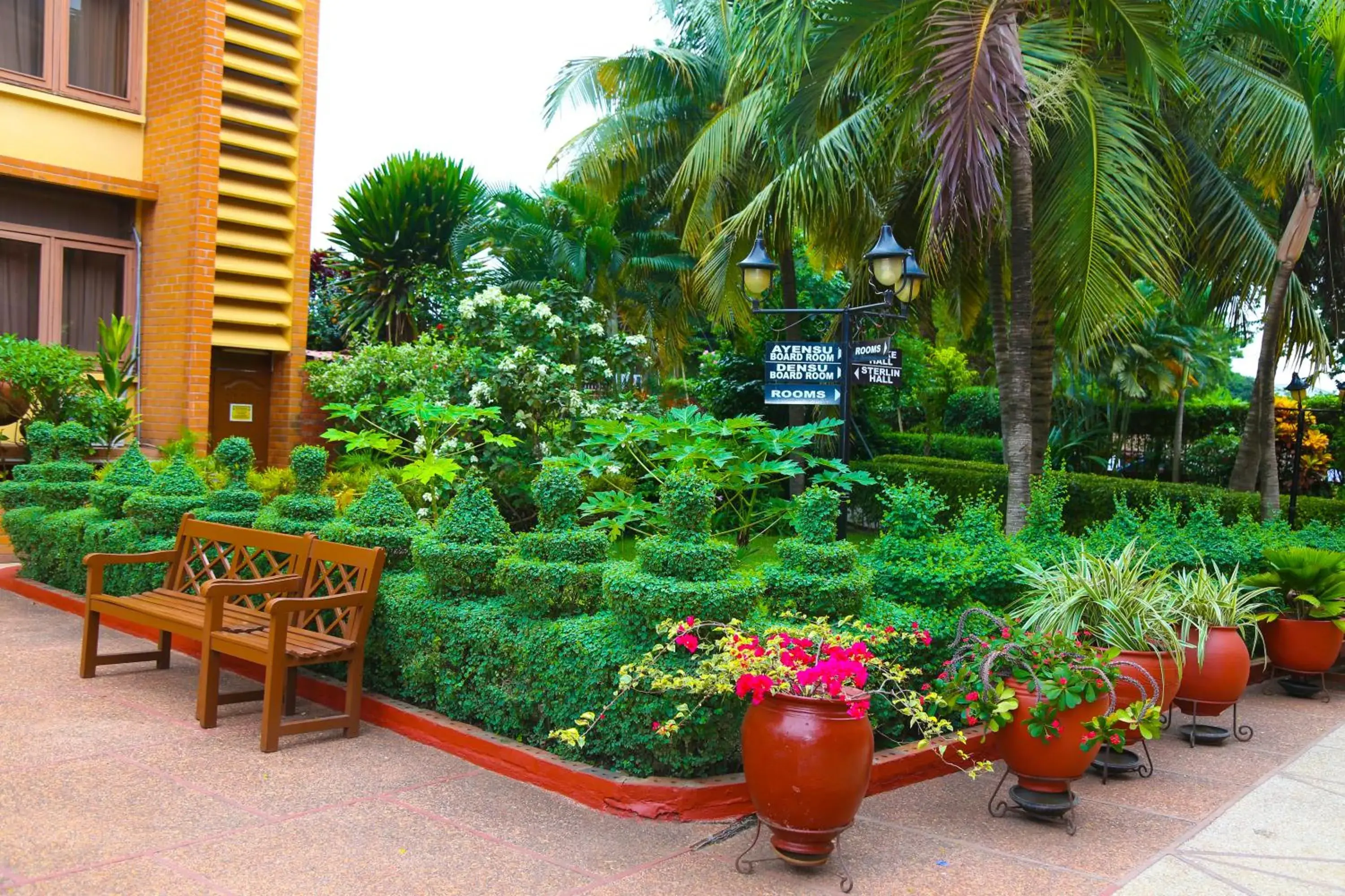 Property building in Coconut Grove Regency Hotel Property building in Coconut Grove Regency Hotel