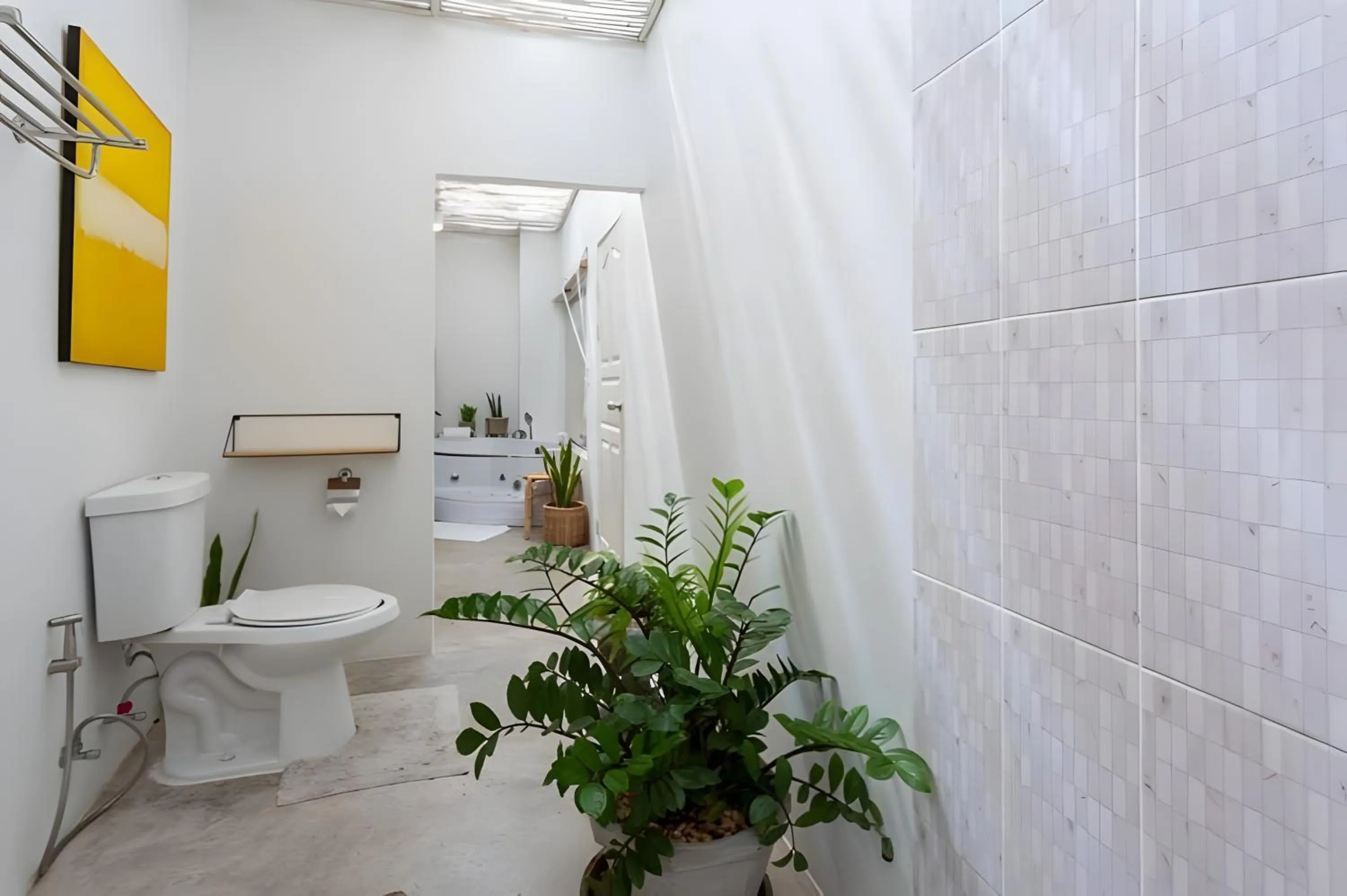 Shower in Naptel Changmoi - Thaphae แนปเทล ช้างม่อย ท่าแพ