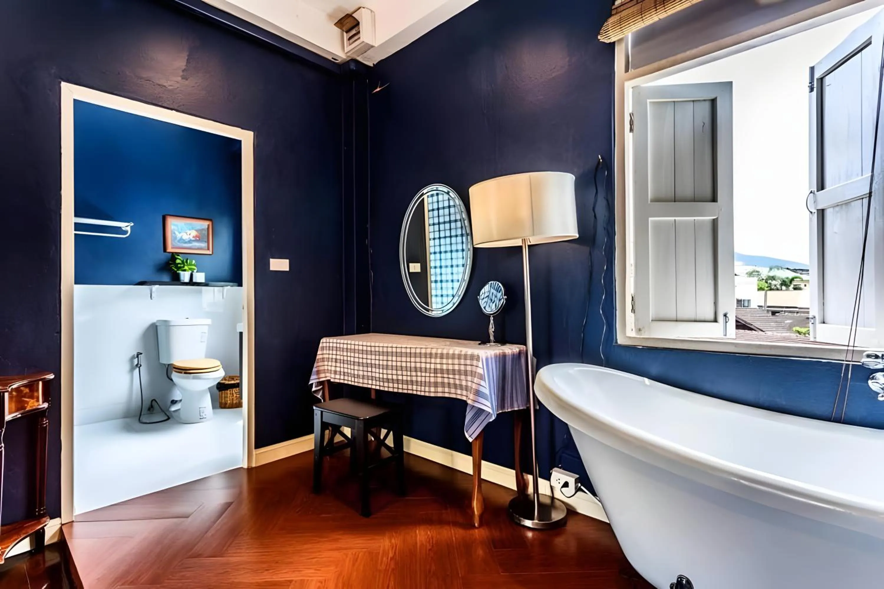 Bath in Naptel Changmoi - Thaphae แนปเทล ช้างม่อย ท่าแพ