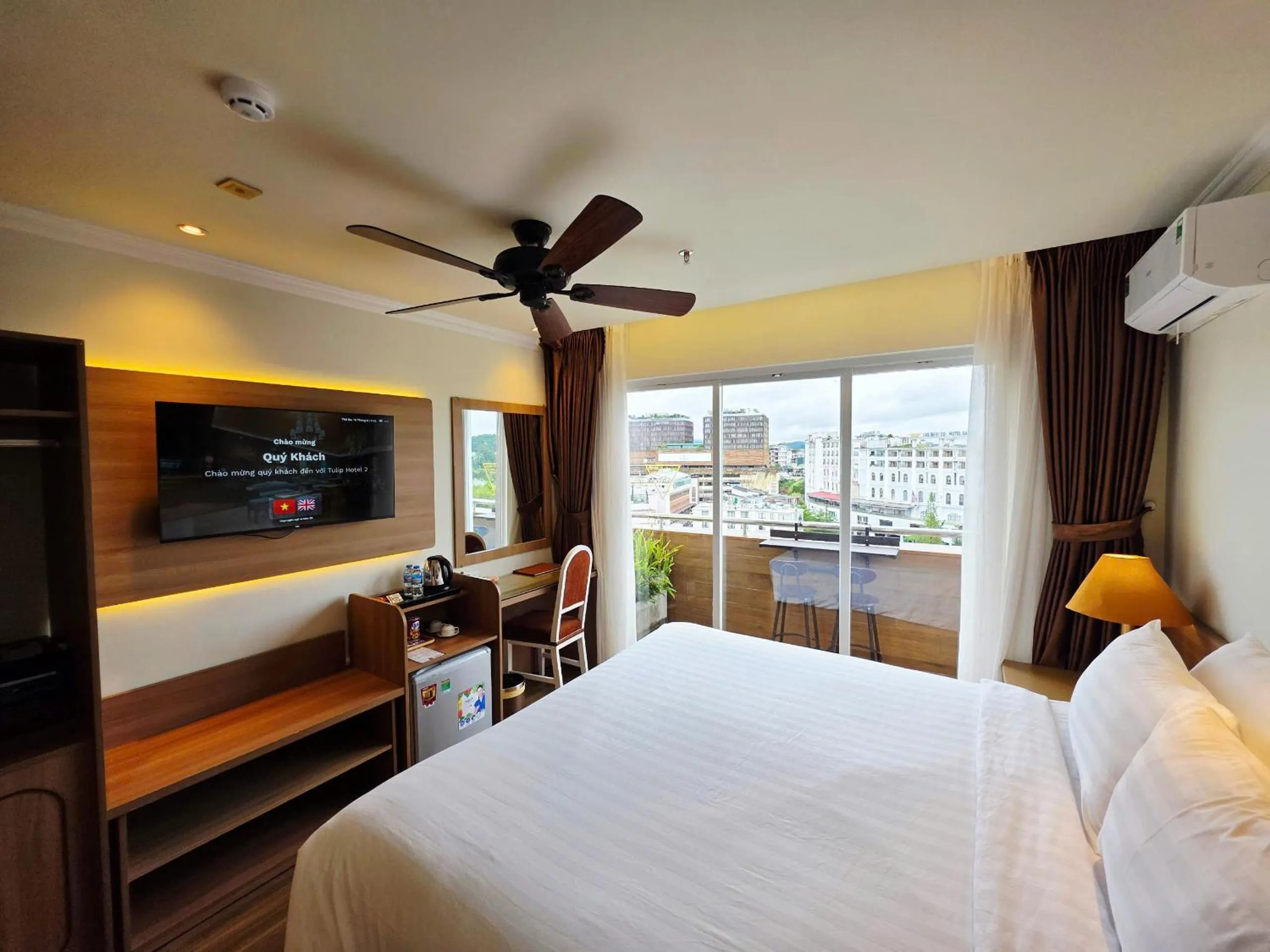 Bed in Tulip Hotel 2